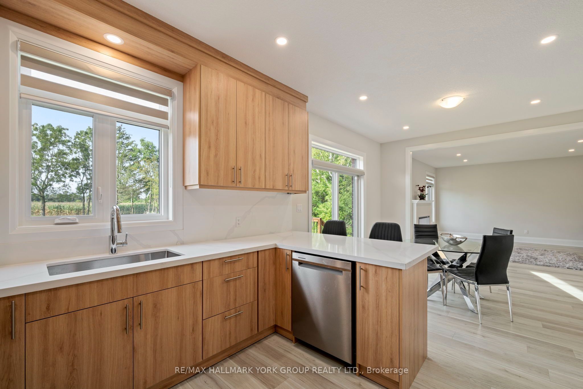 178 Graham Street Property Photo 22