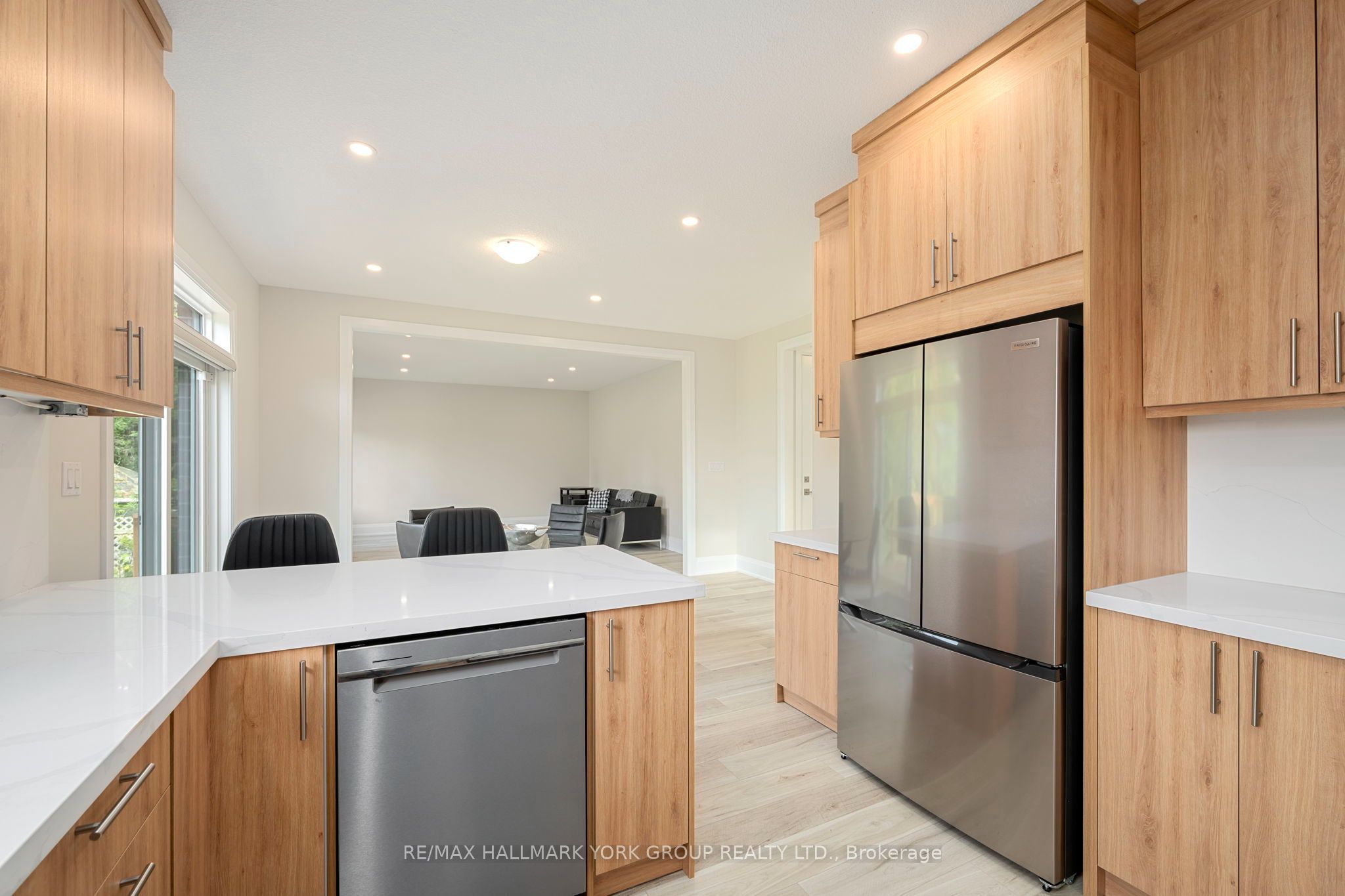 178 Graham Street Property Photo 23