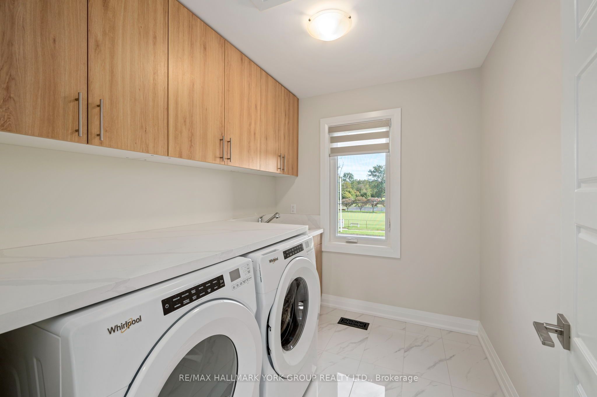 178 Graham Street Property Photo 26