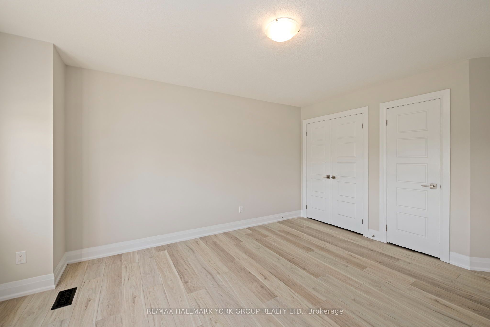 178 Graham Street Property Photo 28