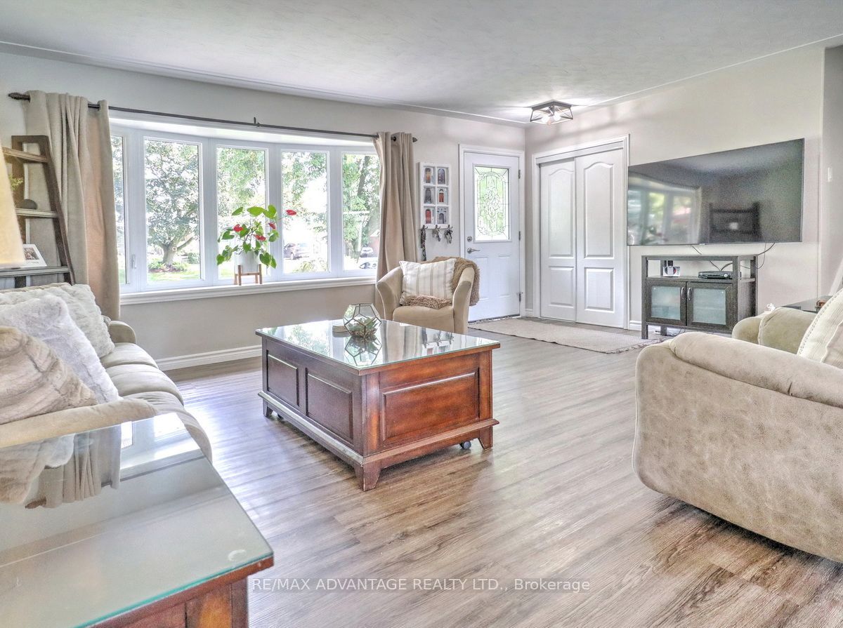 45 Agincourt Gardens Property Photo 8