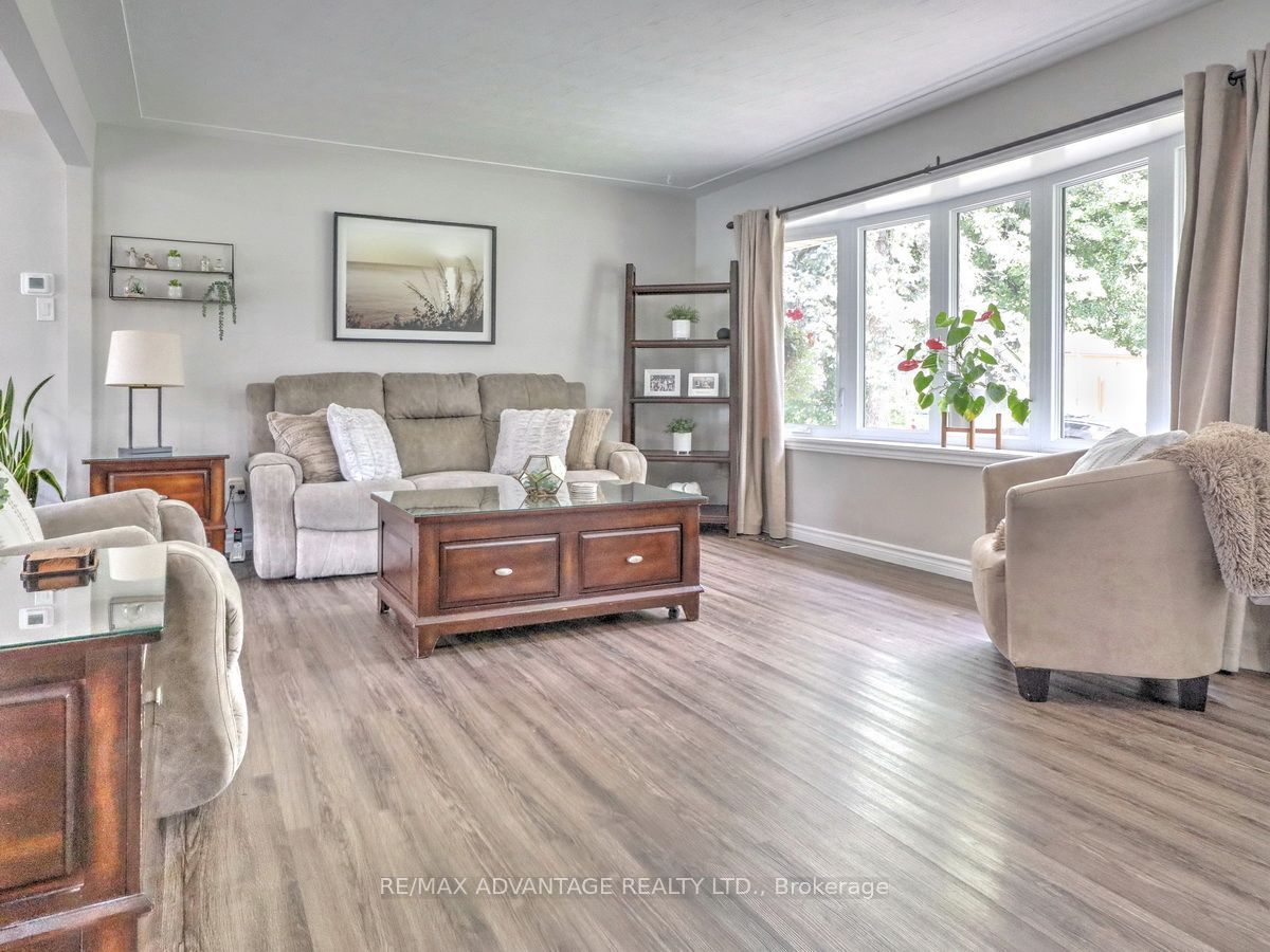 45 Agincourt Gardens Property Photo 10