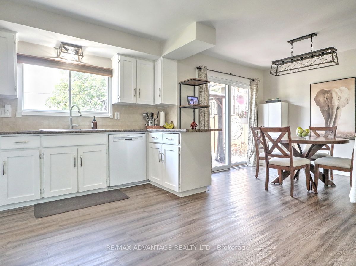 45 Agincourt Gardens Property Photo 16