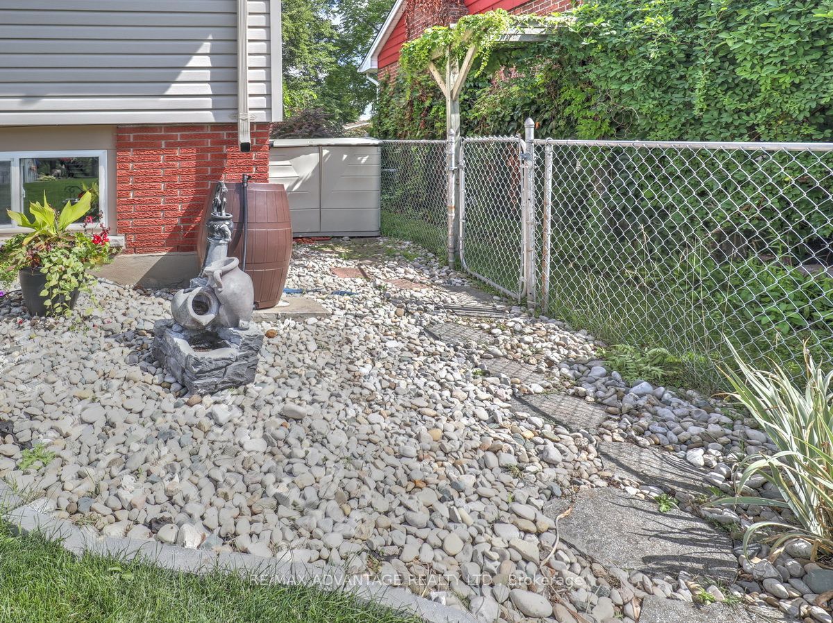 45 Agincourt Gardens Property Photo 38