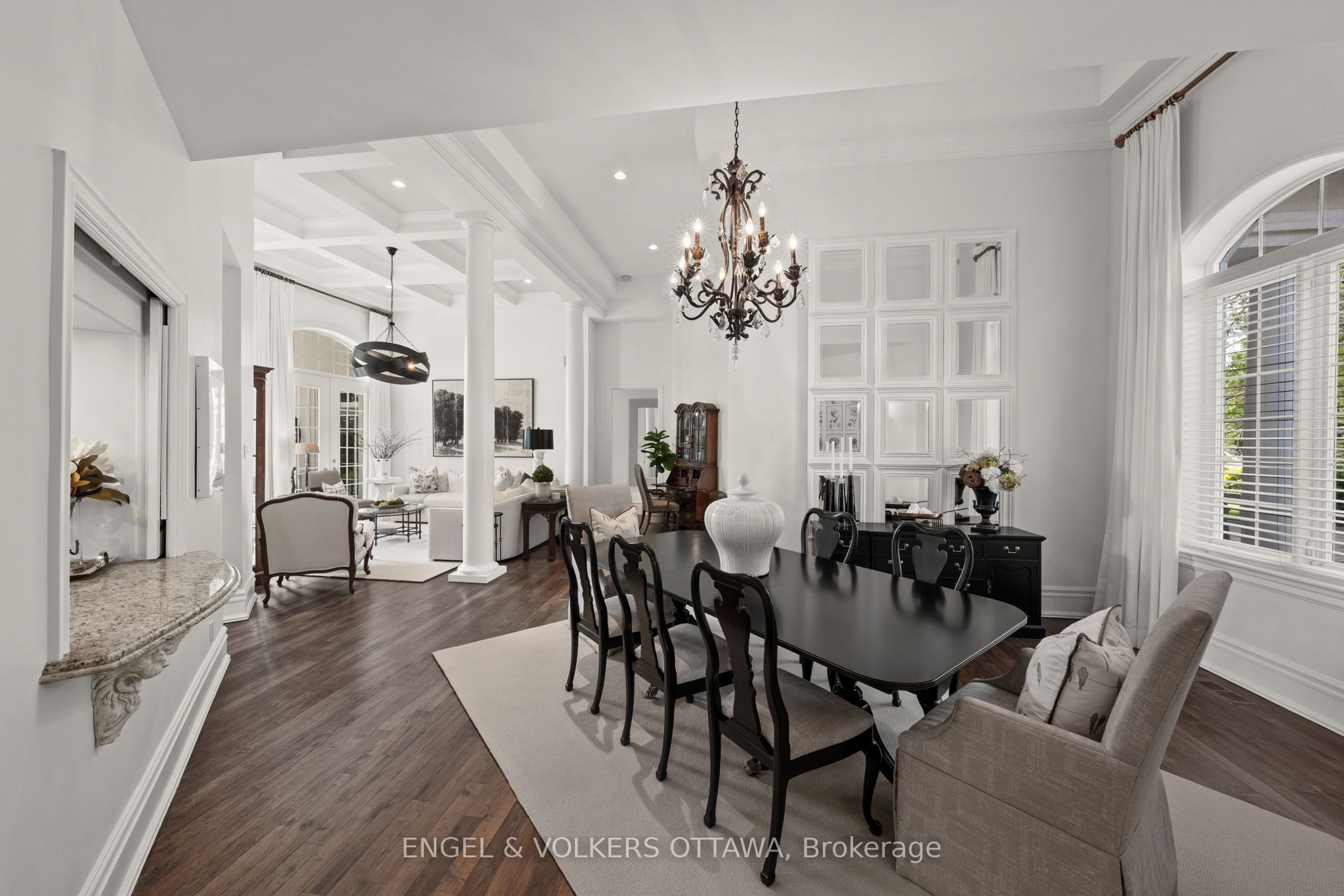 6197 Ottawa Street Property Photo 8
