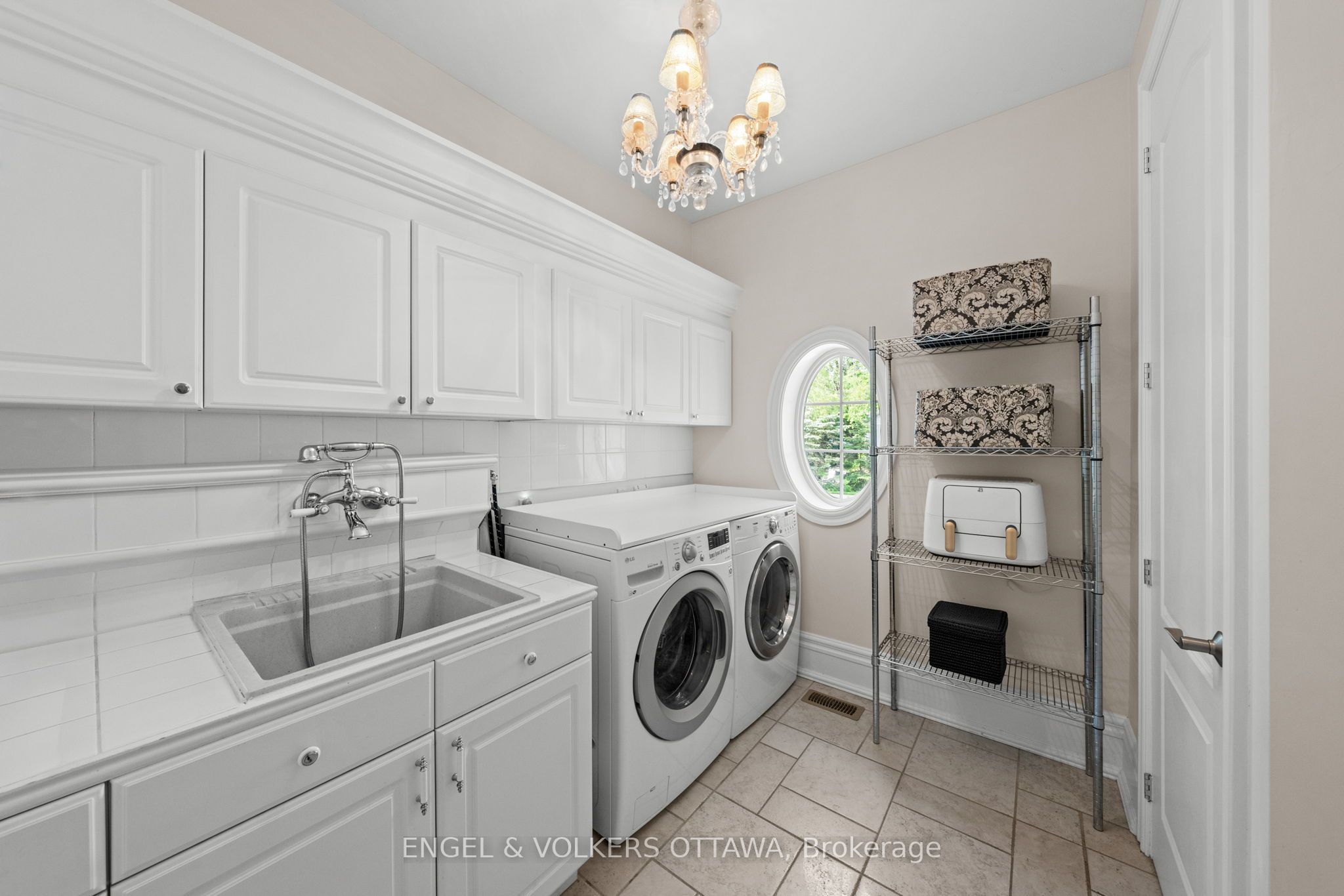 6197 Ottawa Street Property Photo 27
