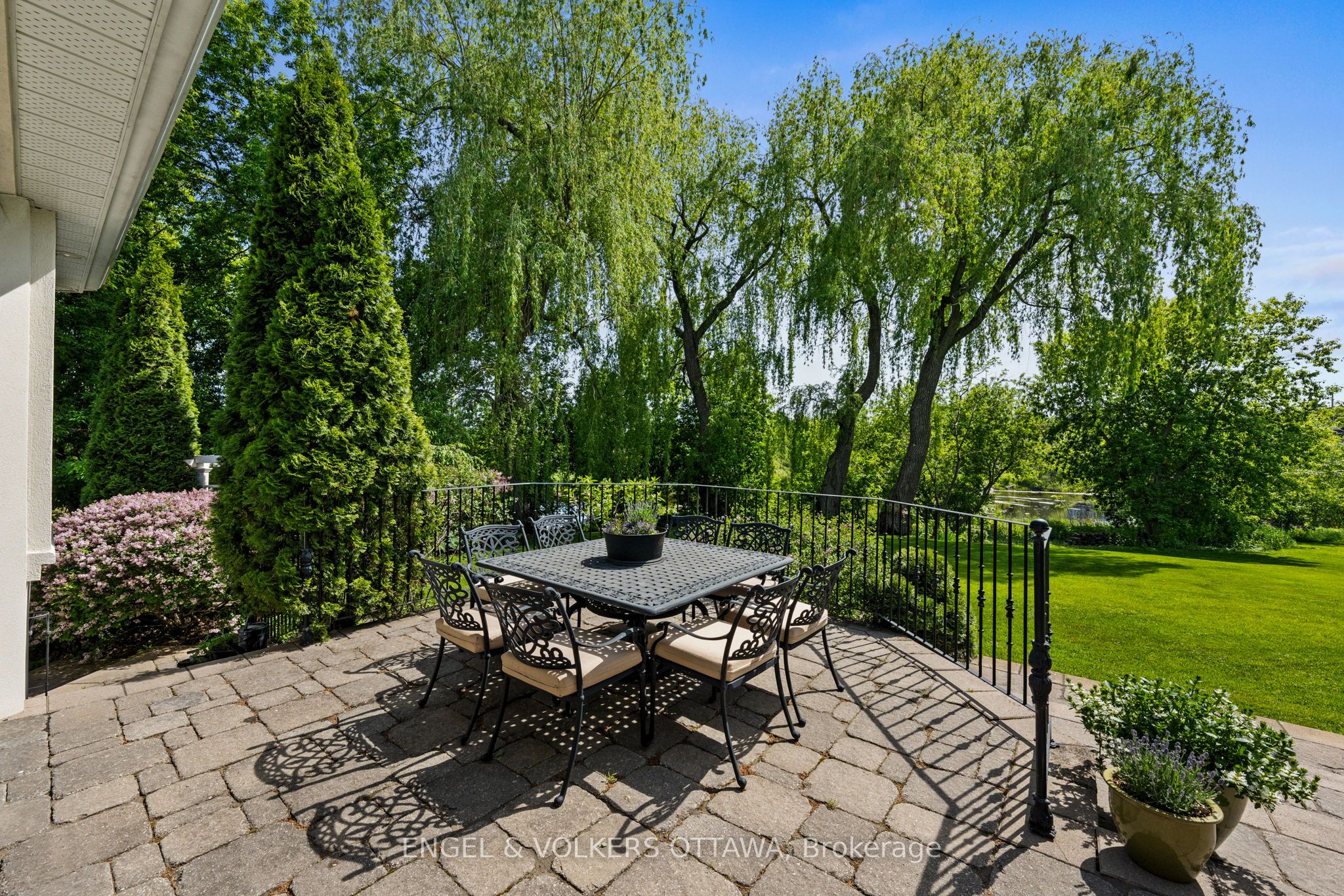 6197 Ottawa Street Property Photo 42