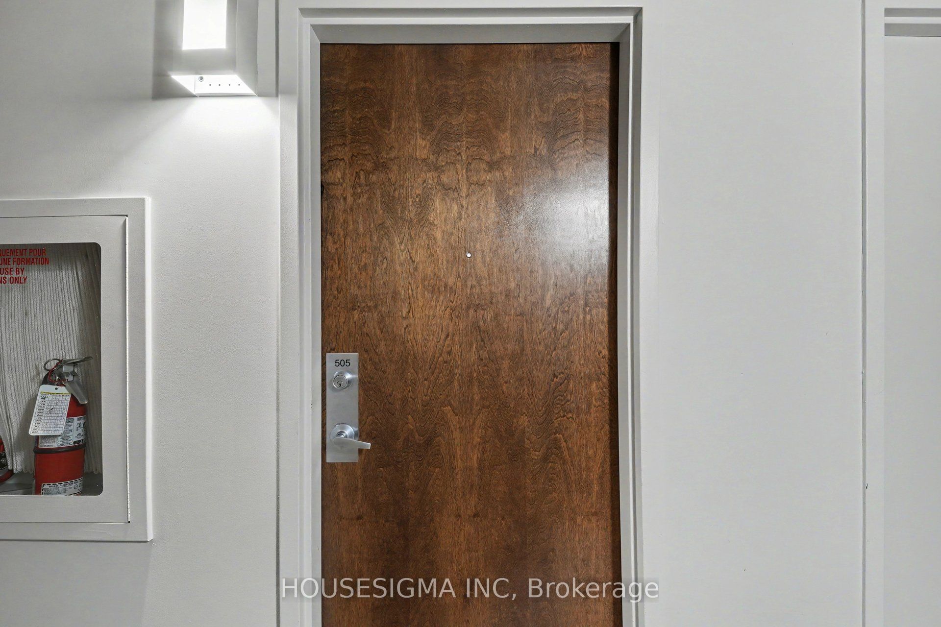 383 Cumberland Street 505 Property Photo 2