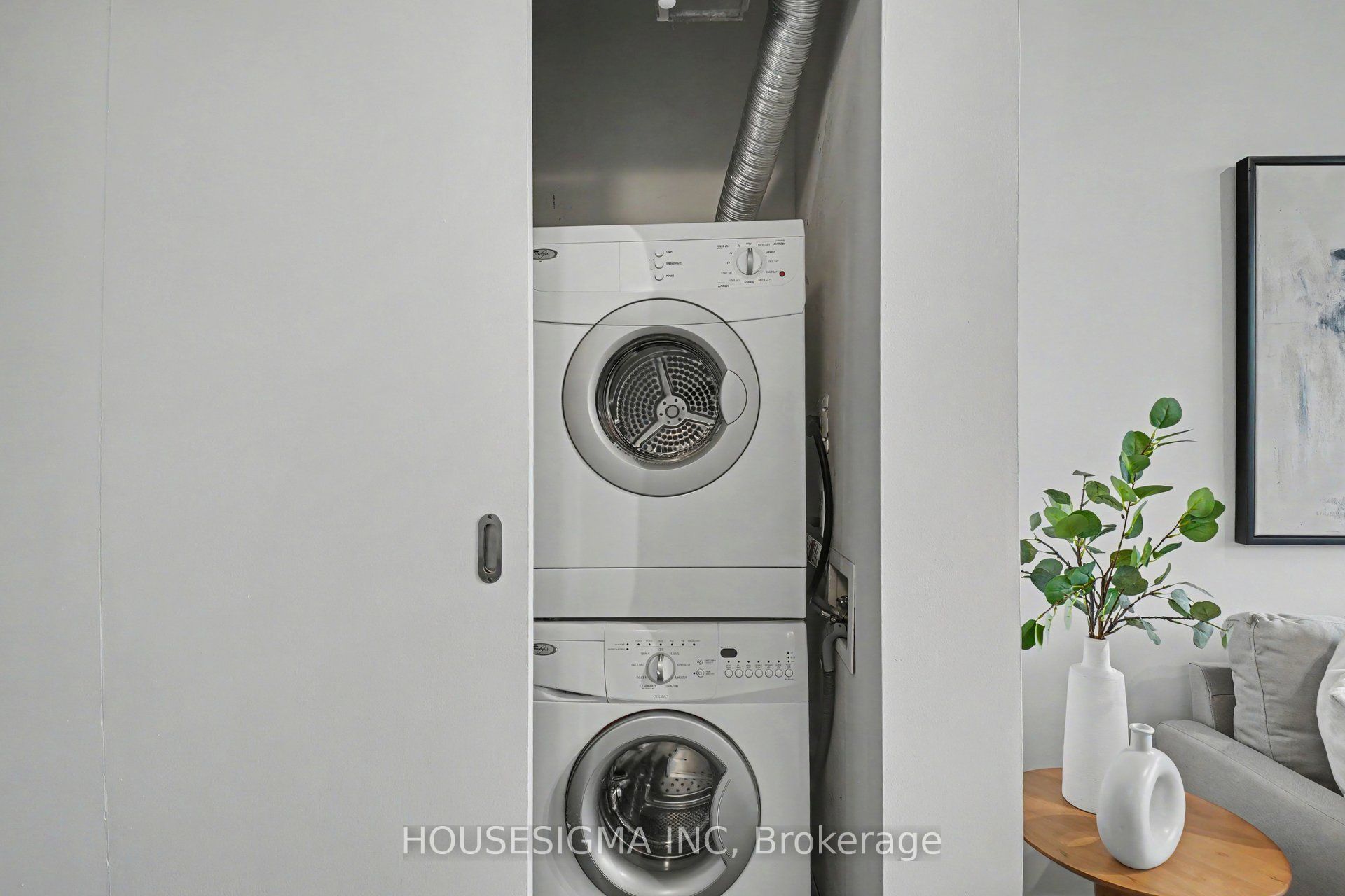 383 Cumberland Street 505 Property Photo 18