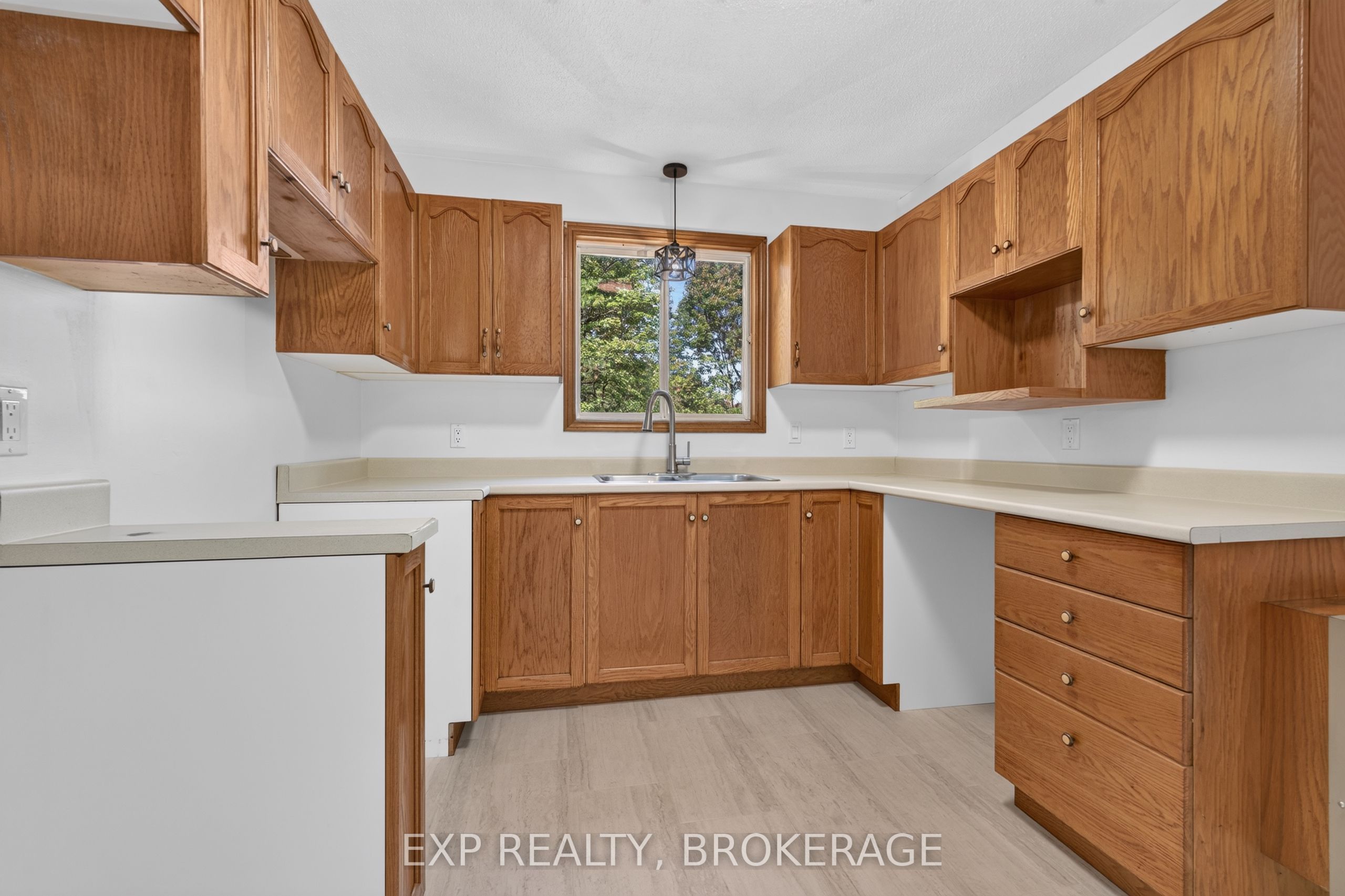 1054 York Road Property Photo 18