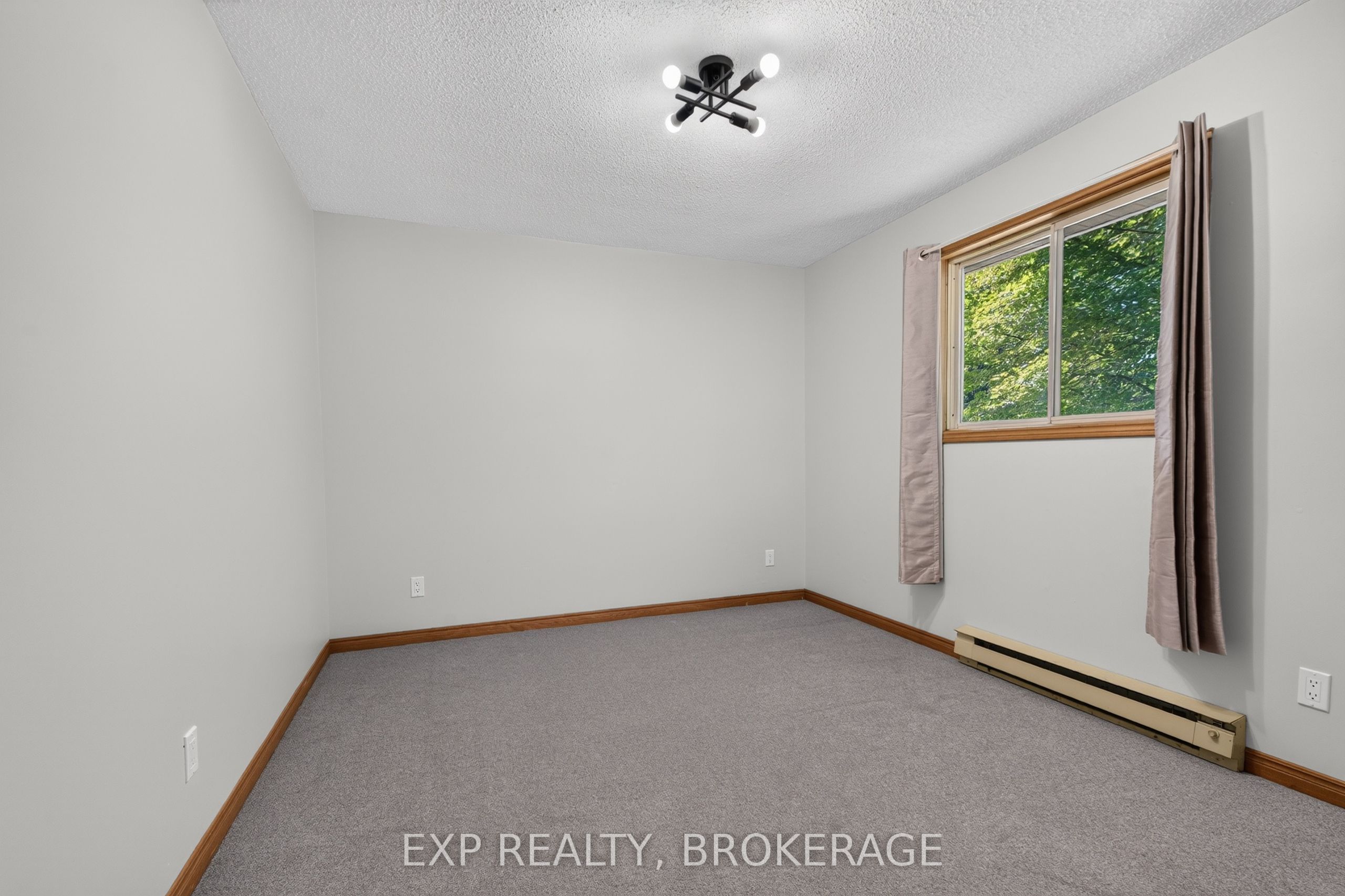 1054 York Road Property Photo 21