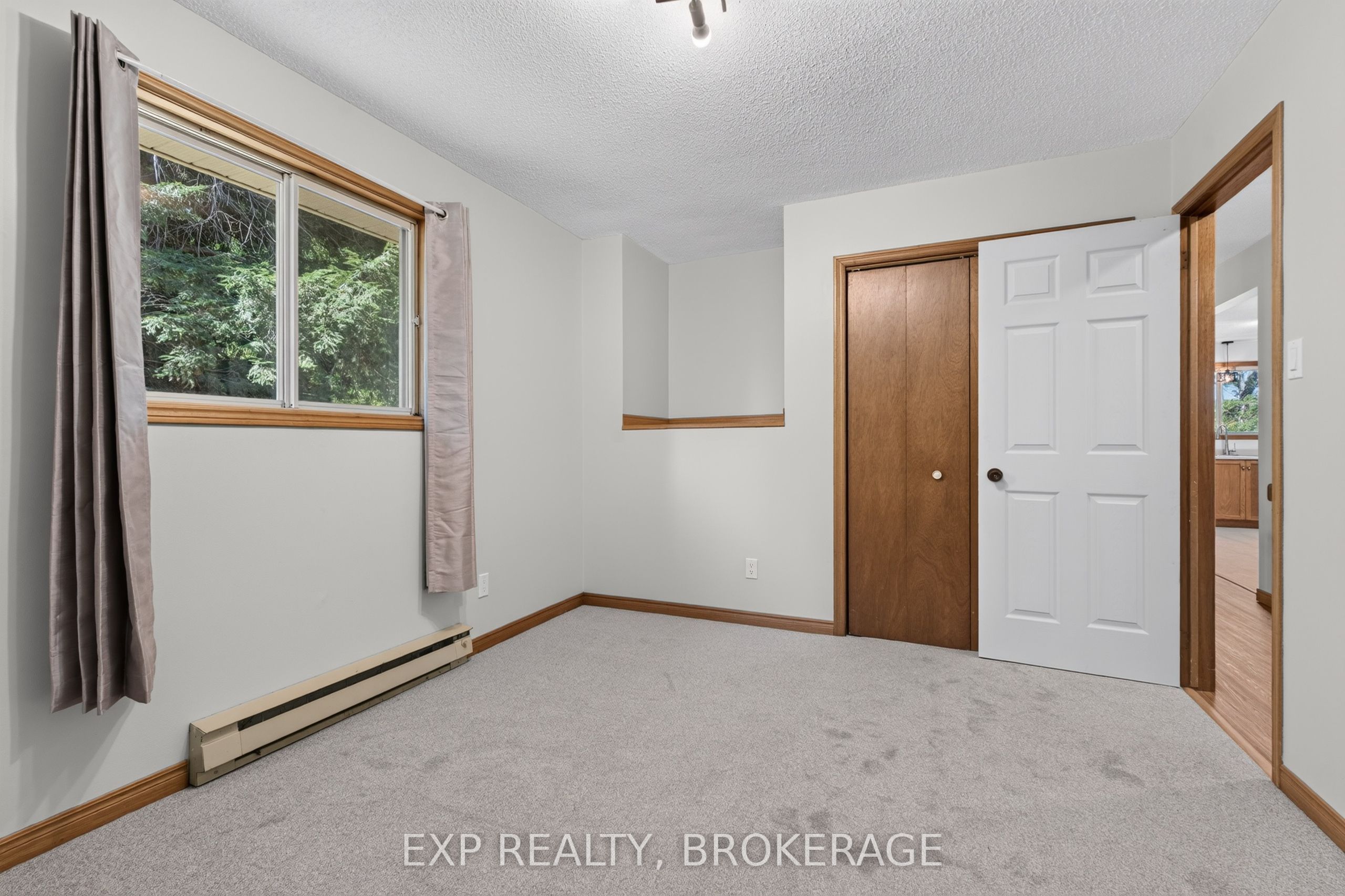 1054 York Road Property Photo 22