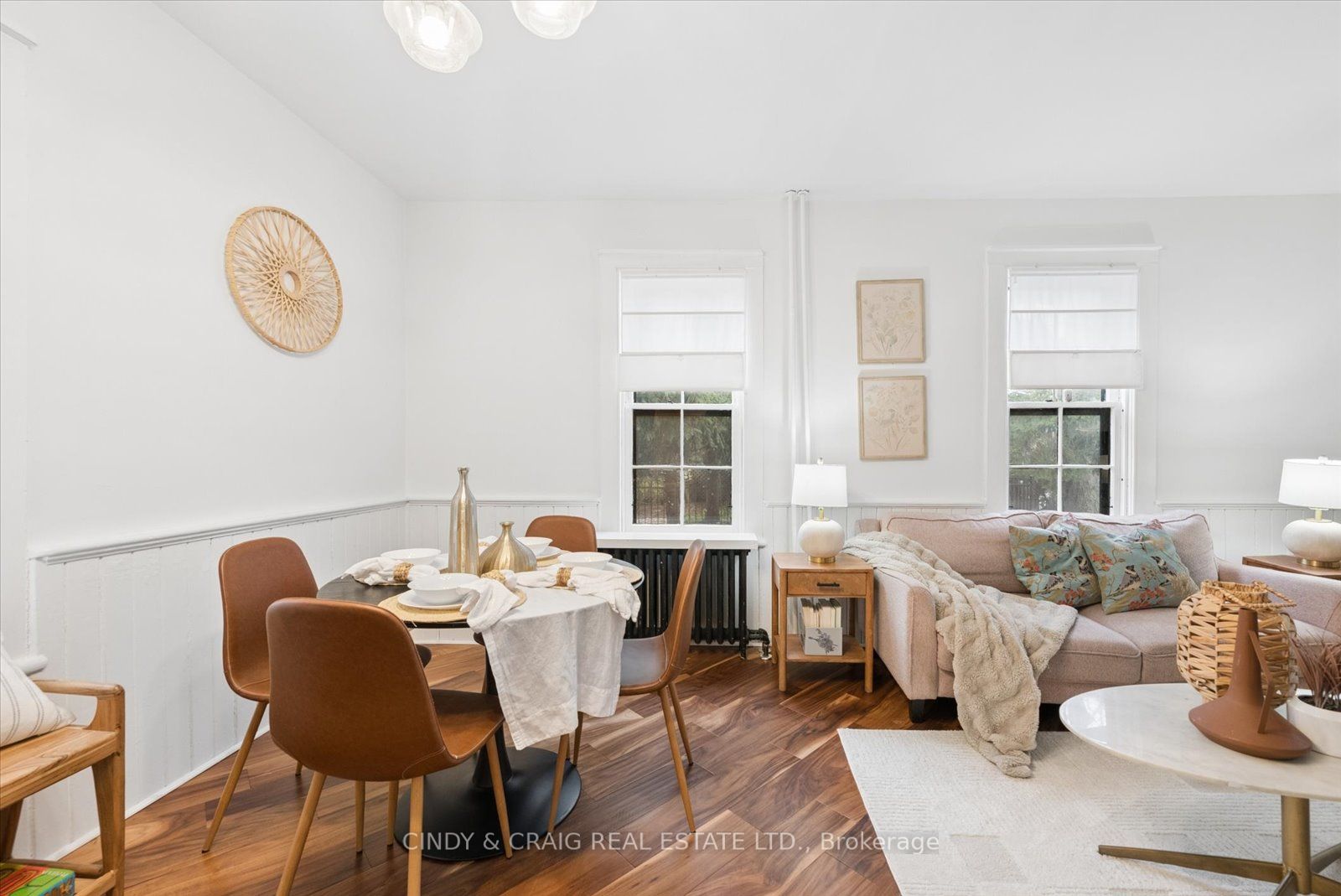 443 Victoria Street Property Photo 15