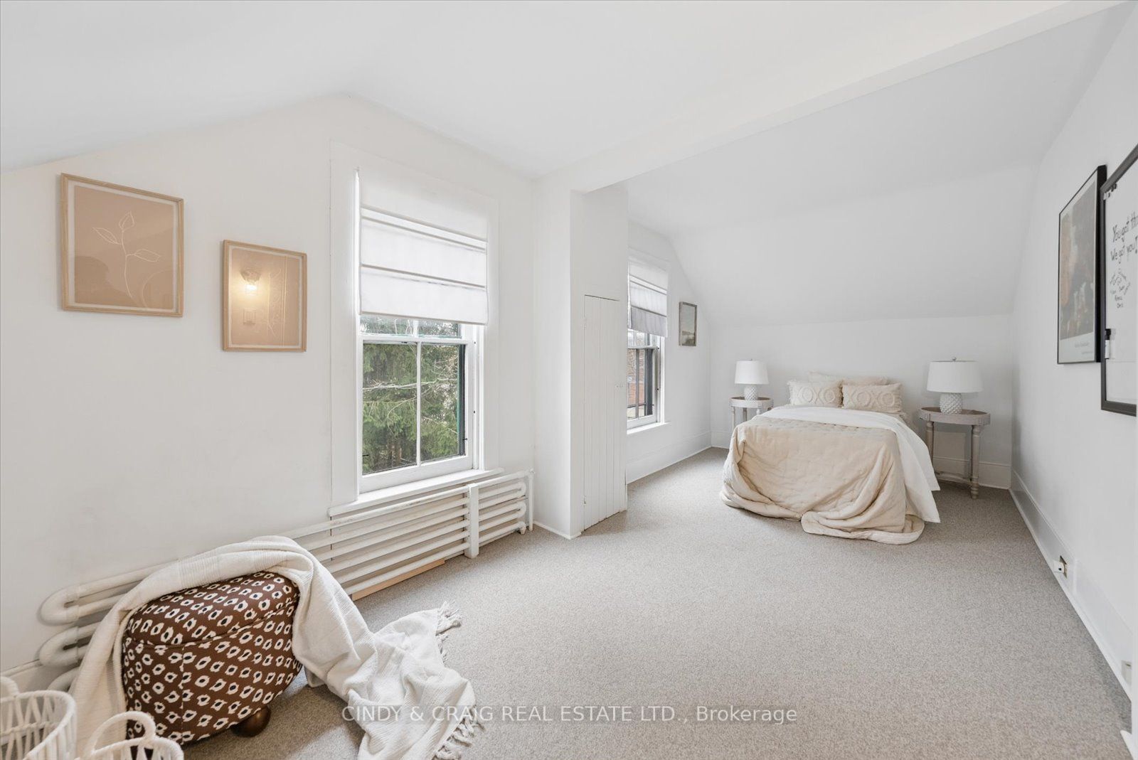 443 Victoria Street Property Photo 16