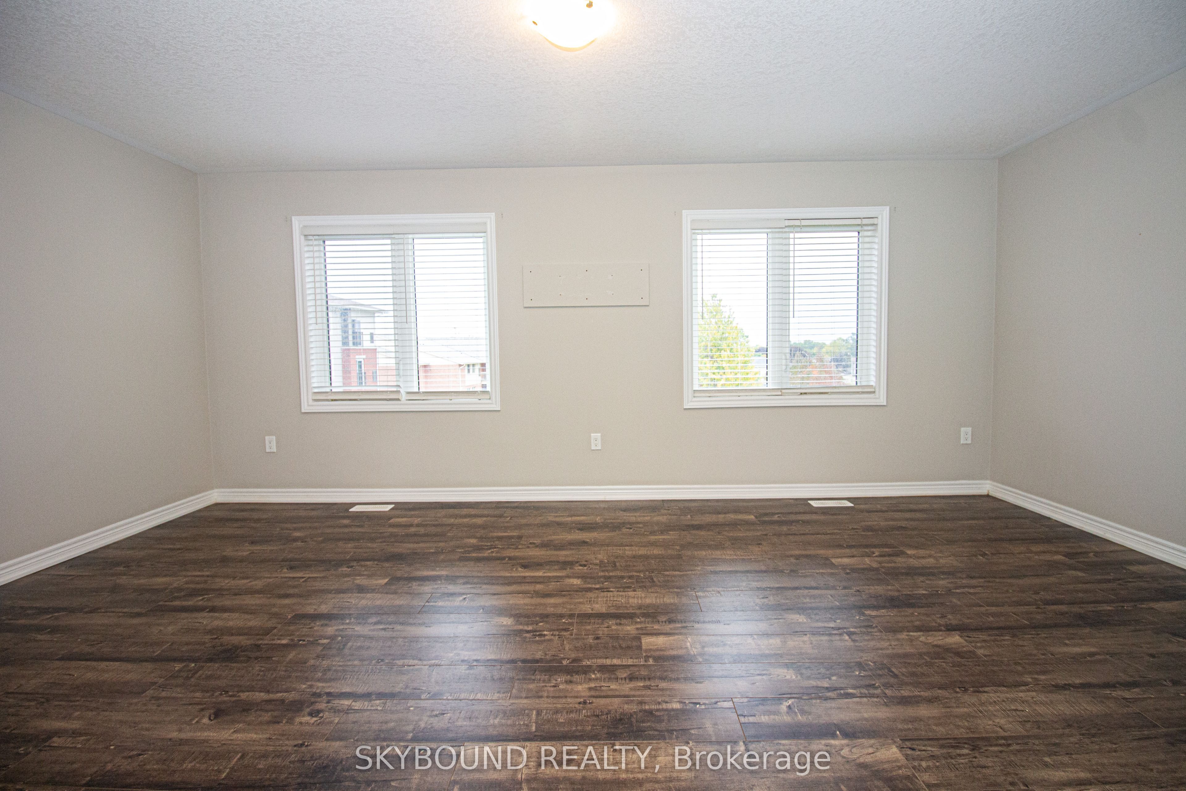 395 Linden Drive 8 Property Photo 15