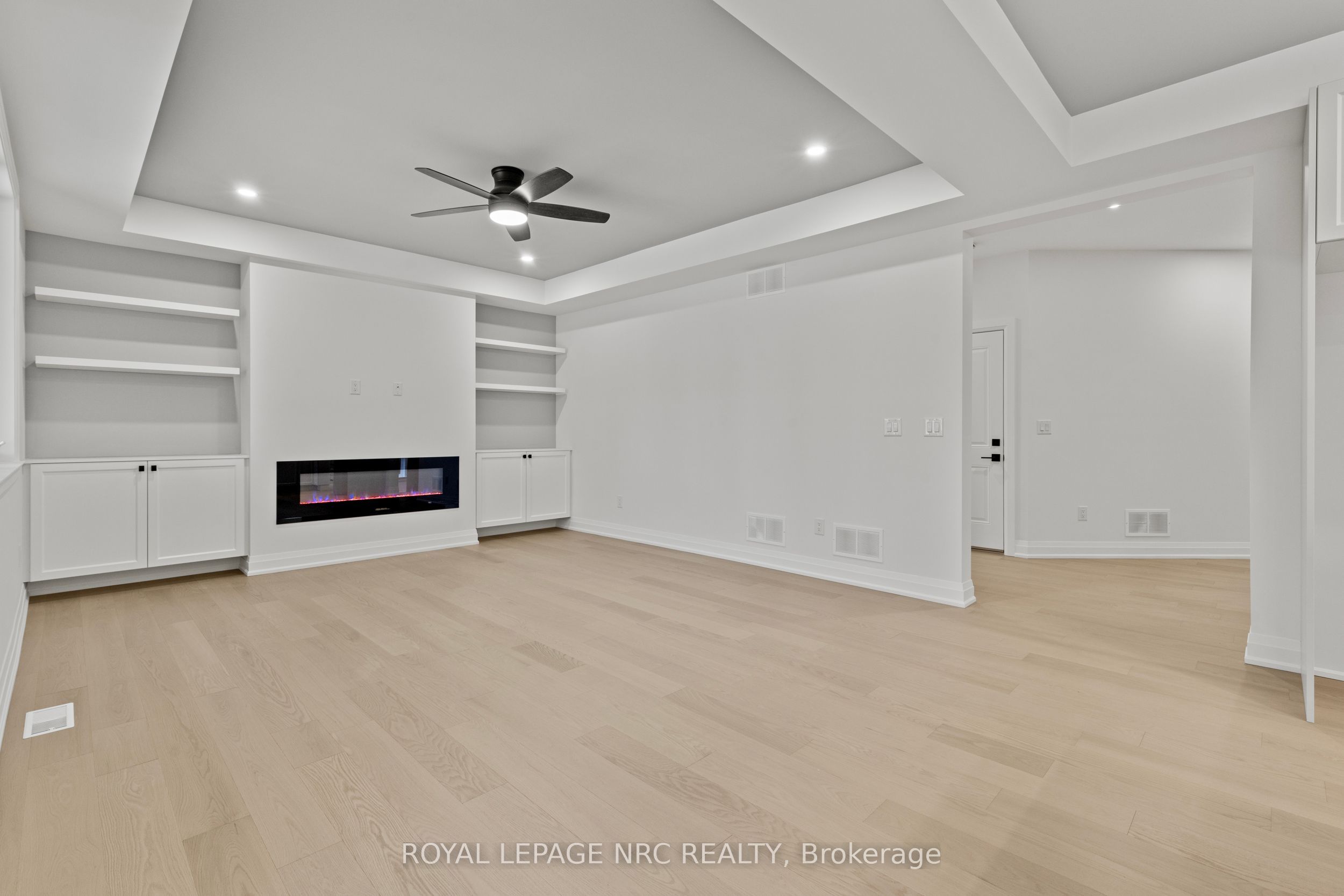 4705 Lee Avenue Property Photo 6