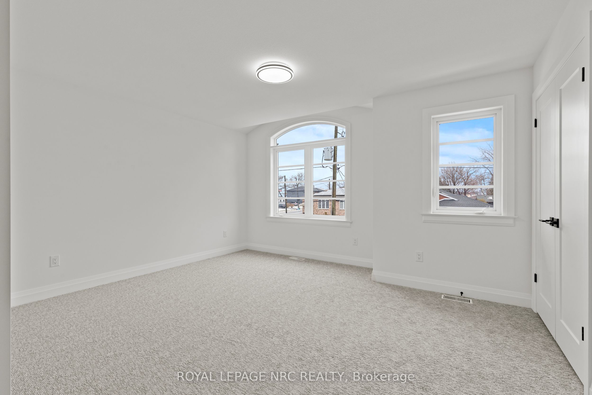 4705 Lee Avenue Property Photo 19