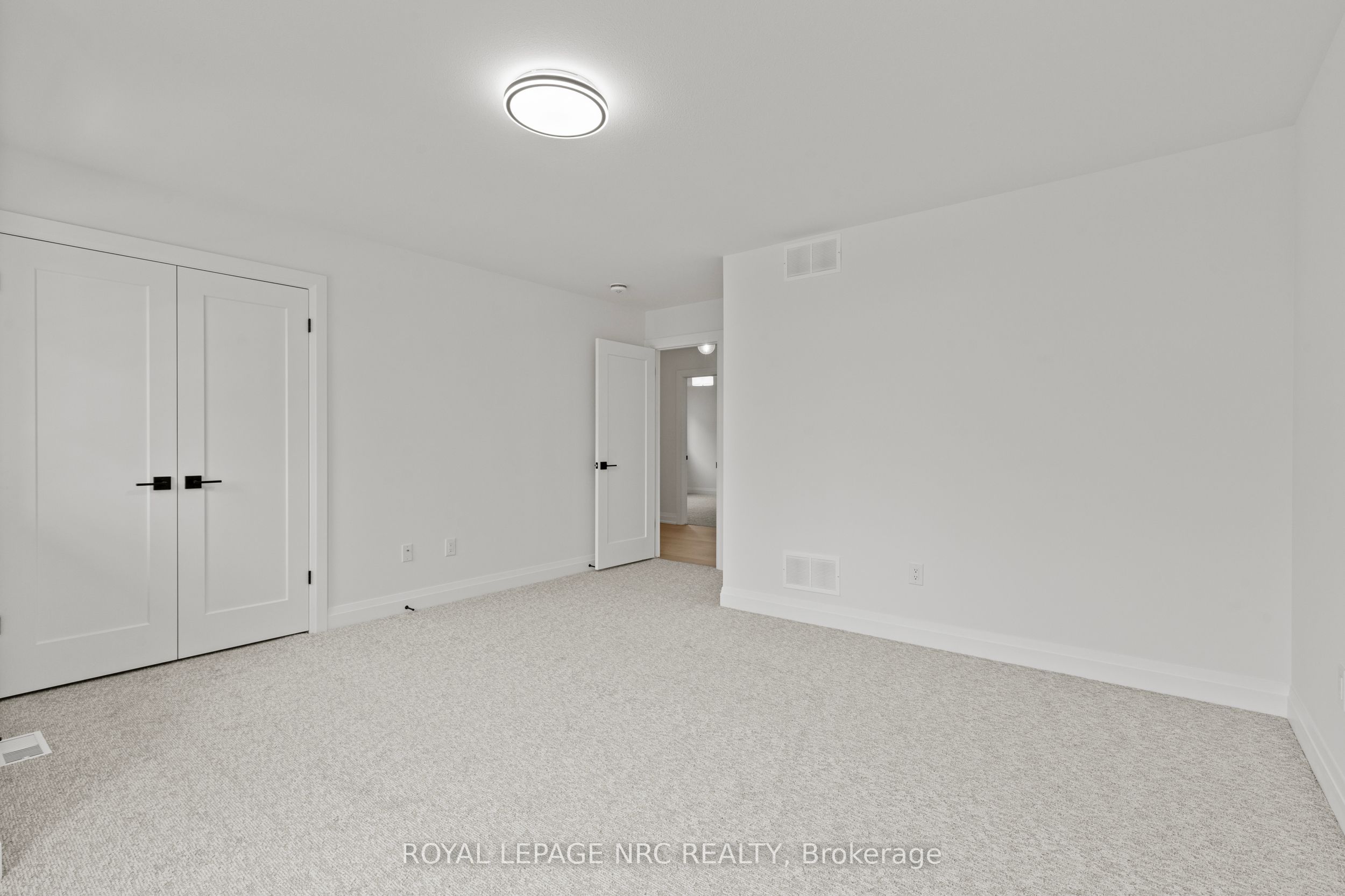 4705 Lee Avenue Property Photo 20