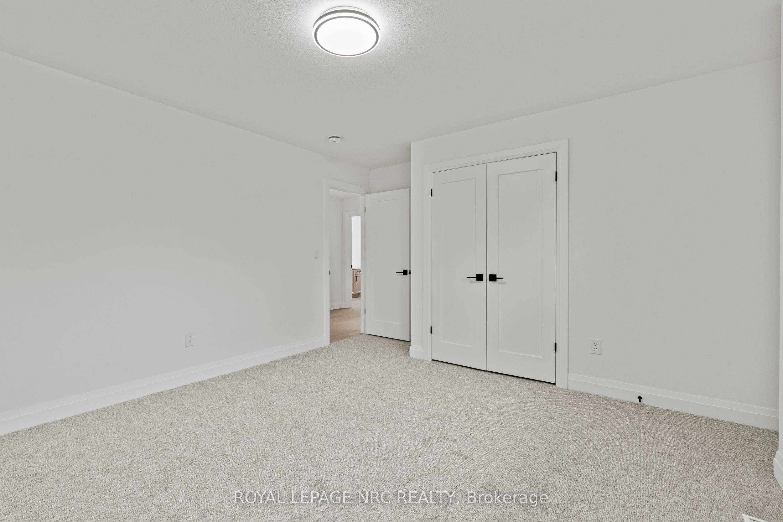 4705 Lee Avenue Property Photo 23