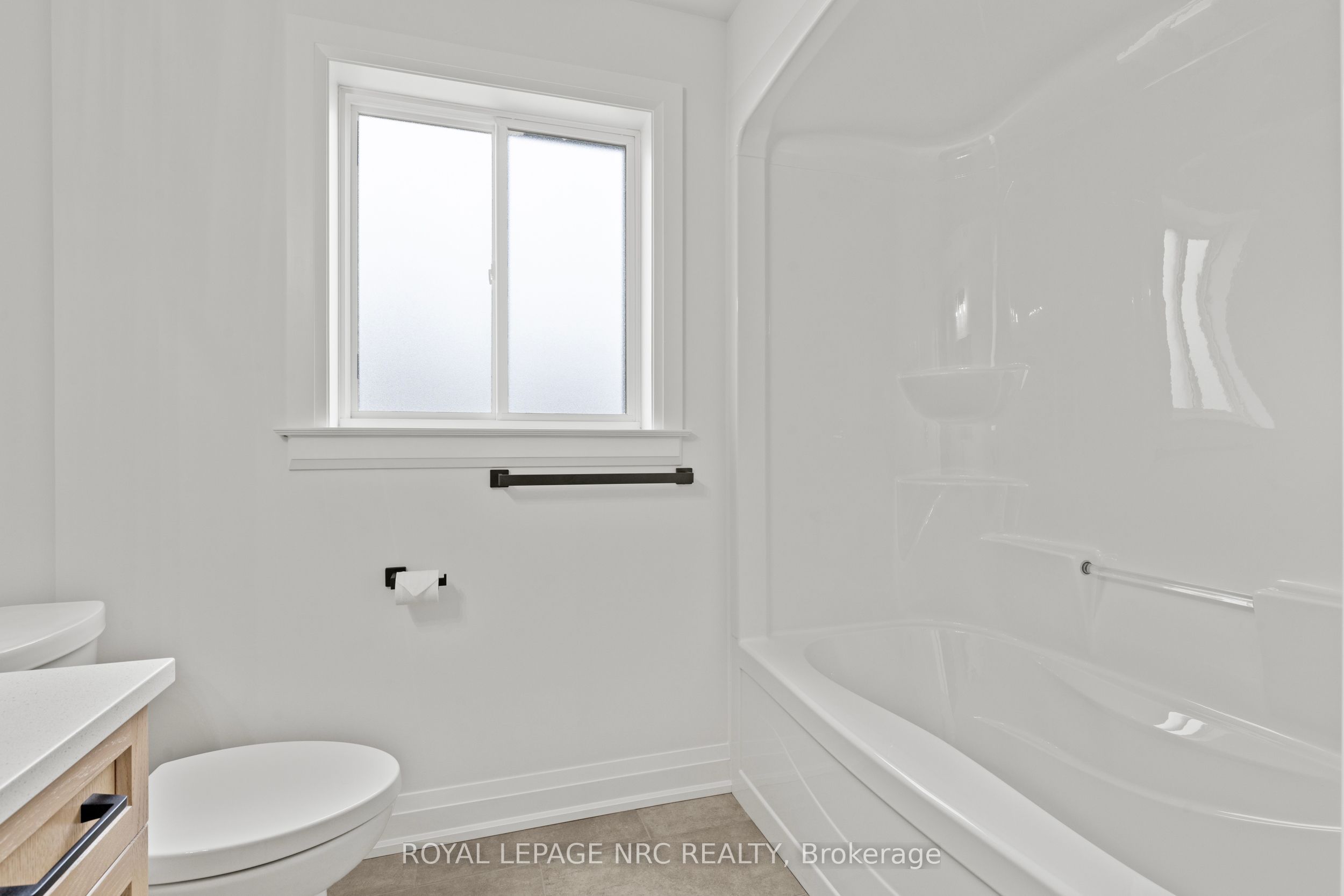 4705 Lee Avenue Property Photo 25