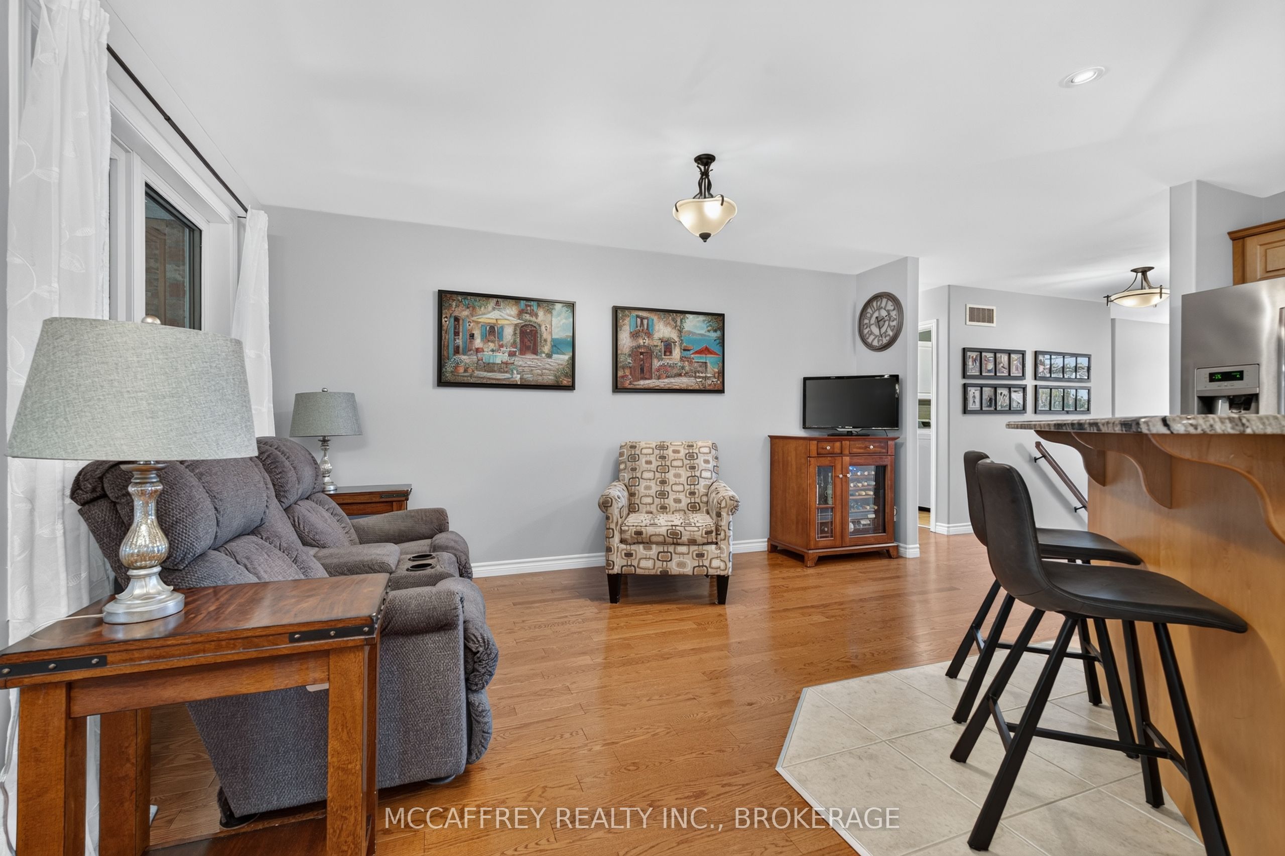 9 Hartwood Crescent Property Photo 17