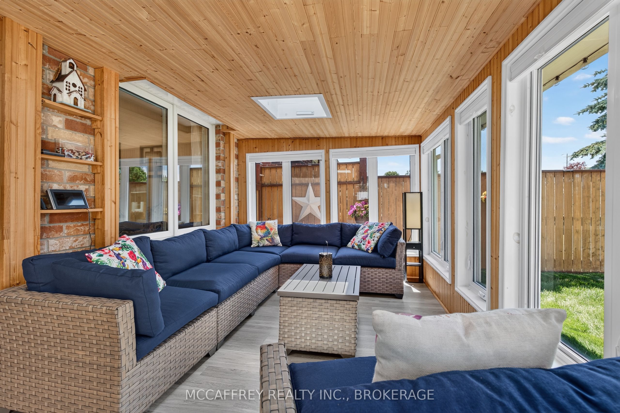 9 Hartwood Crescent Property Photo 19