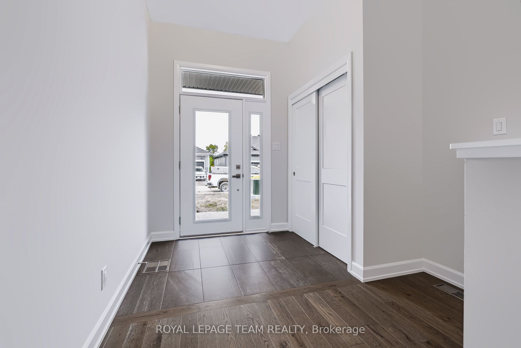 237 Hannam Bud Way Property Photo 2