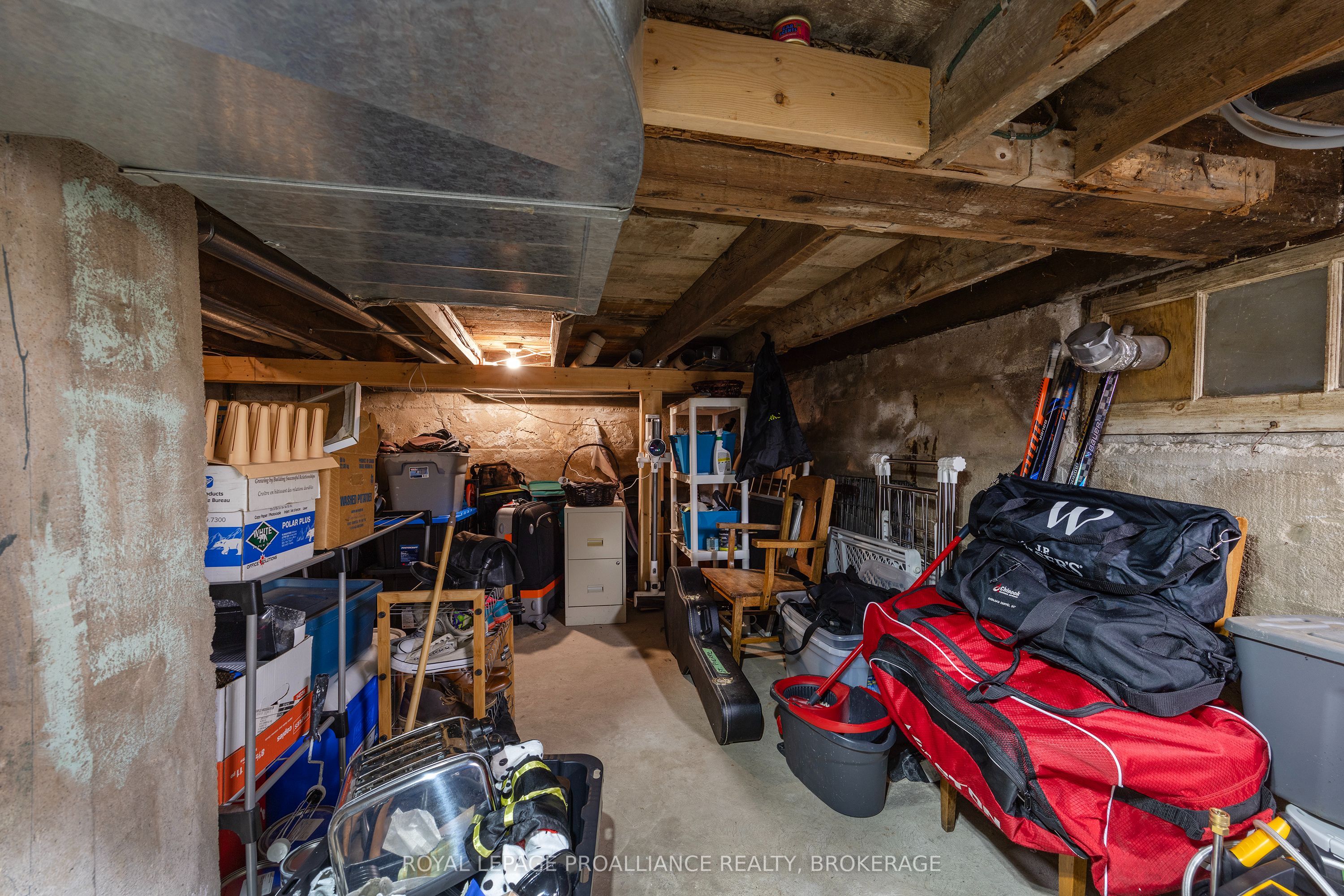 114 North Street N Property Photo 45