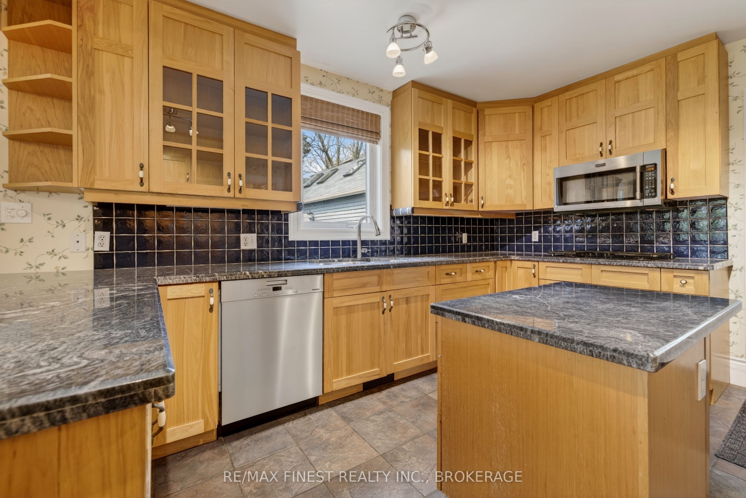 68 Collingwood Street Property Photo 18