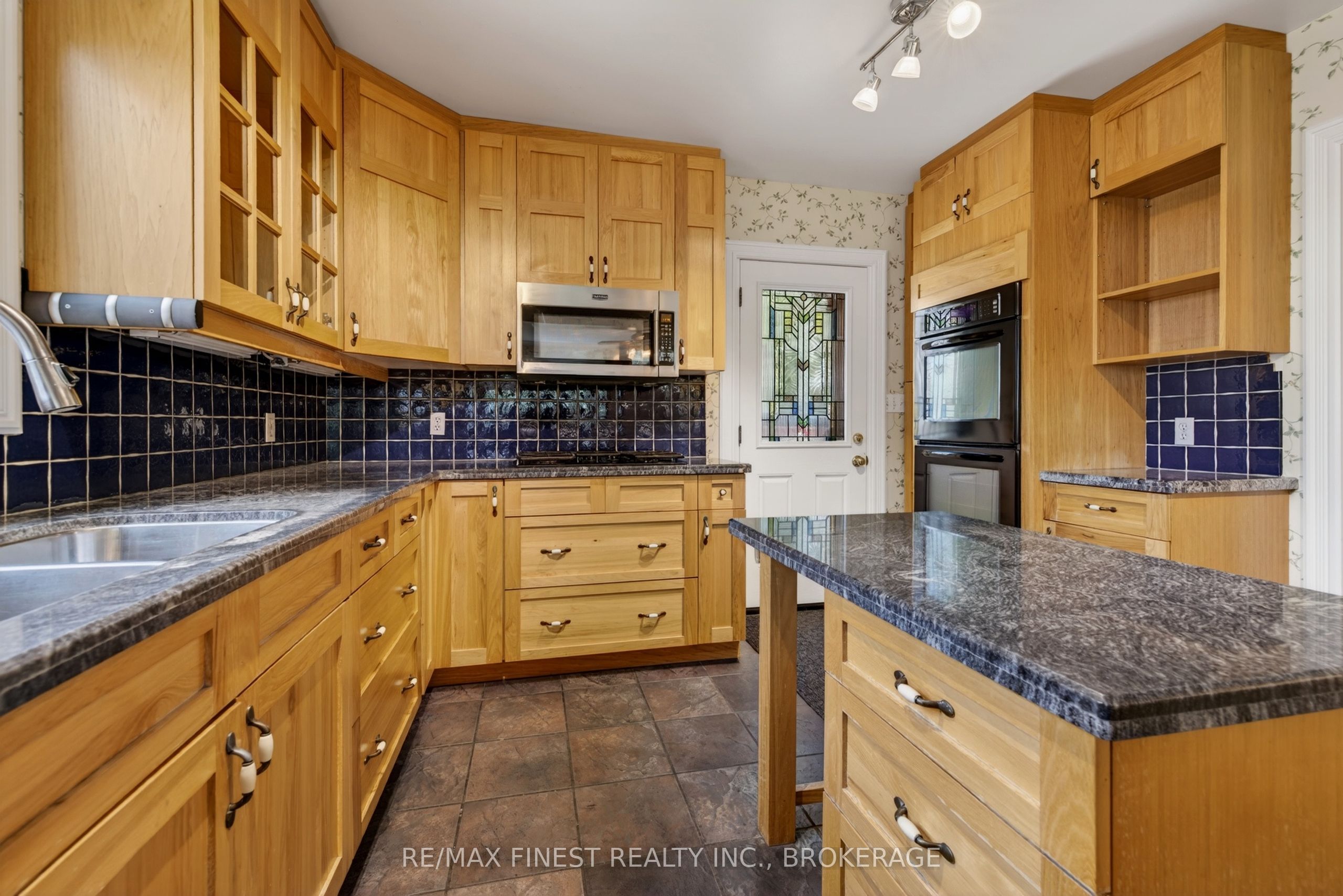 68 Collingwood Street Property Photo 19