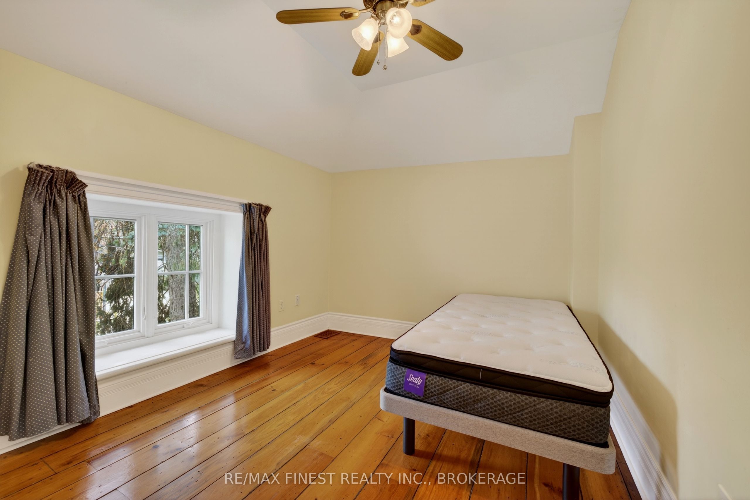 68 Collingwood Street Property Photo 28