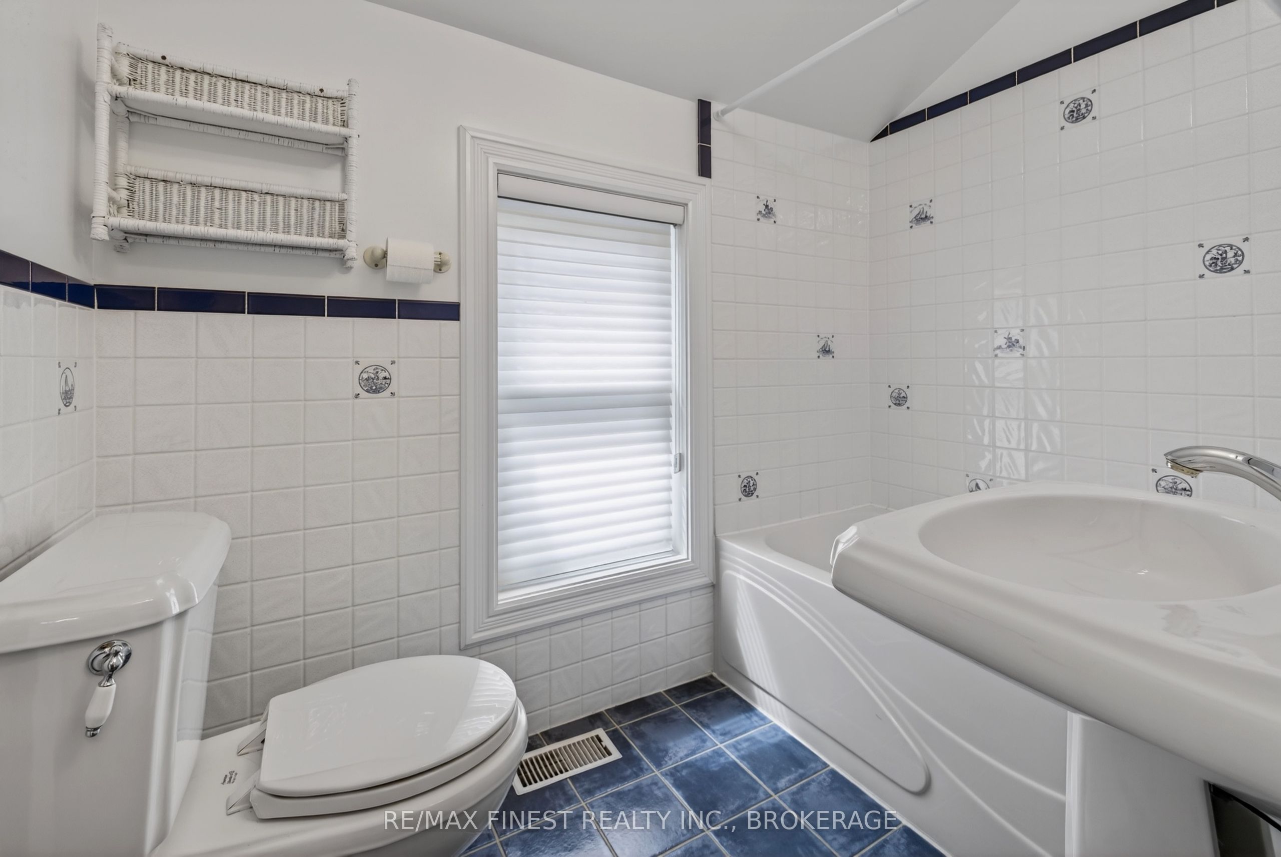 68 Collingwood Street Property Photo 32