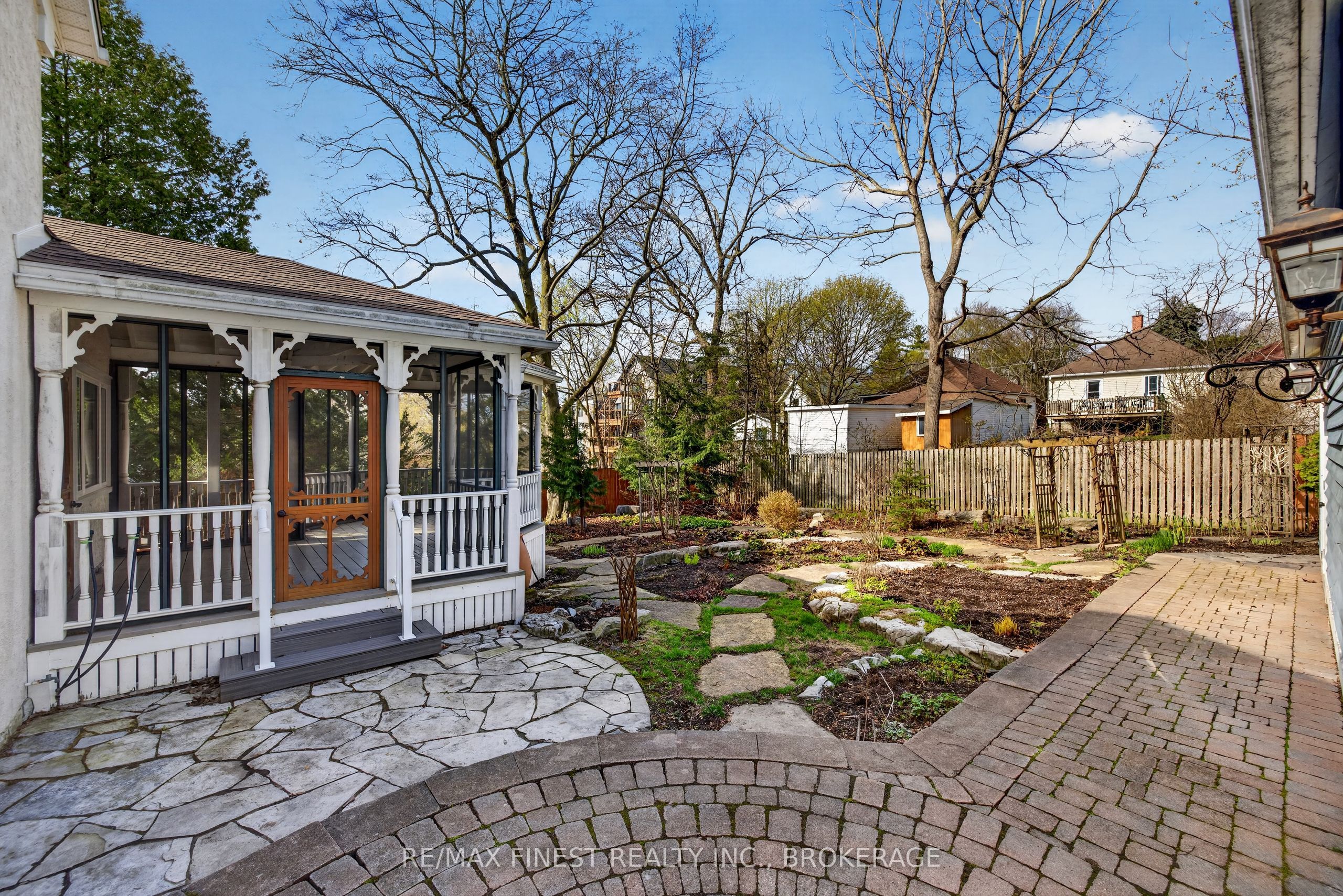 68 Collingwood Street Property Photo 41