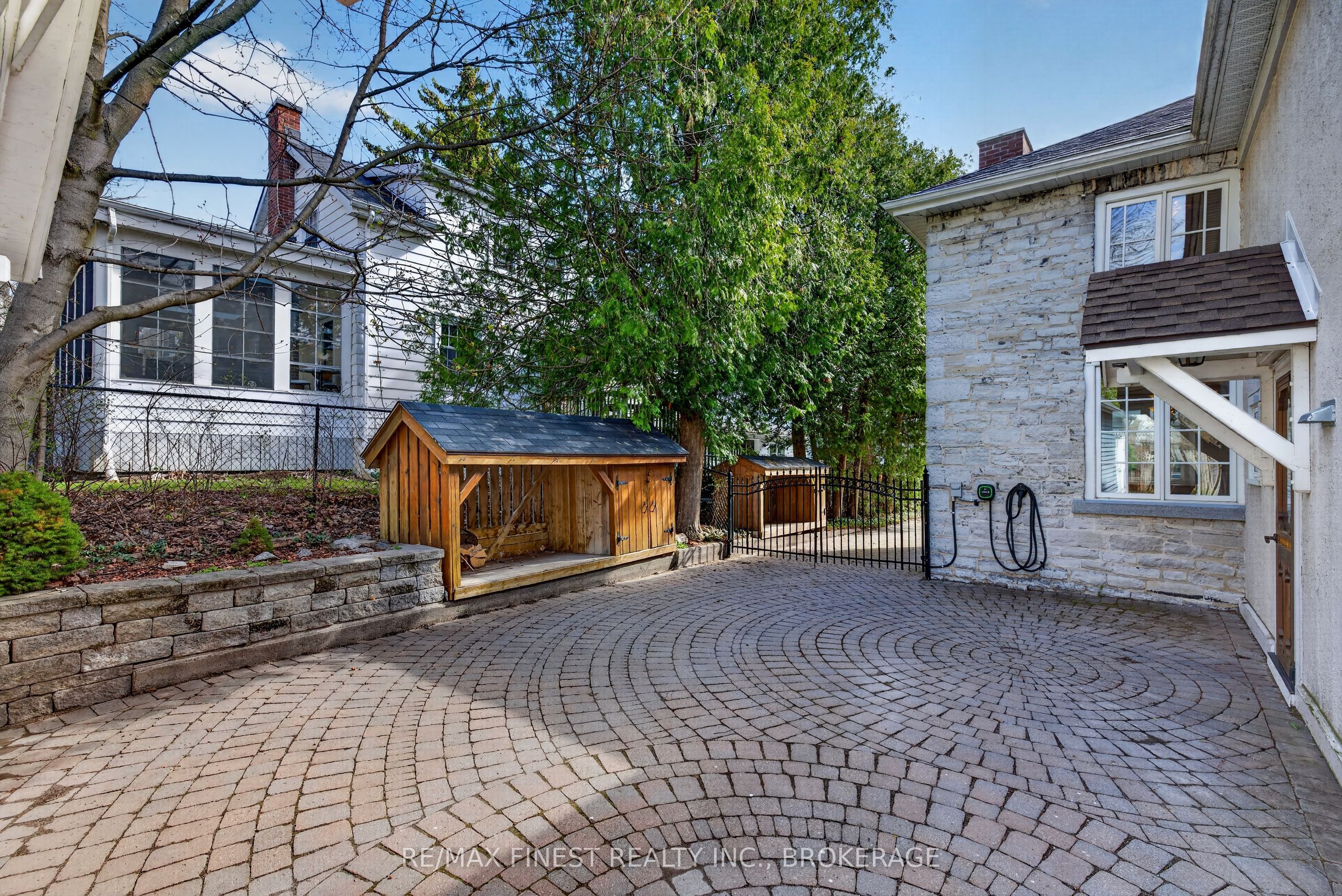 68 Collingwood Street Property Photo 46