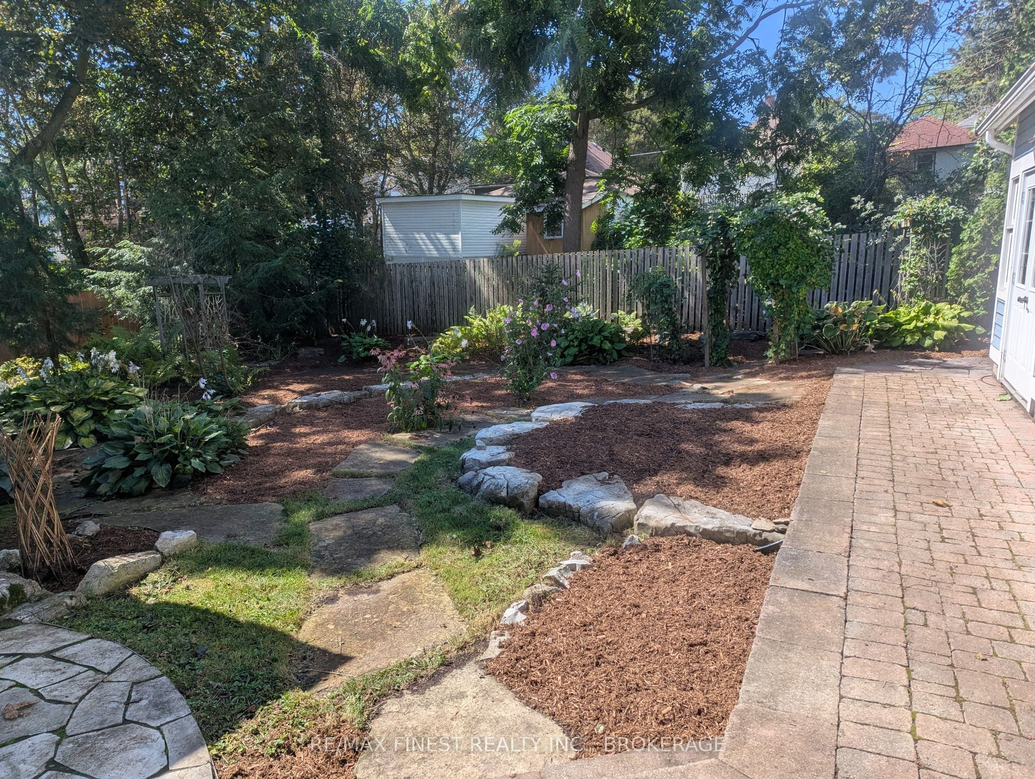 68 Collingwood Street Property Photo 50