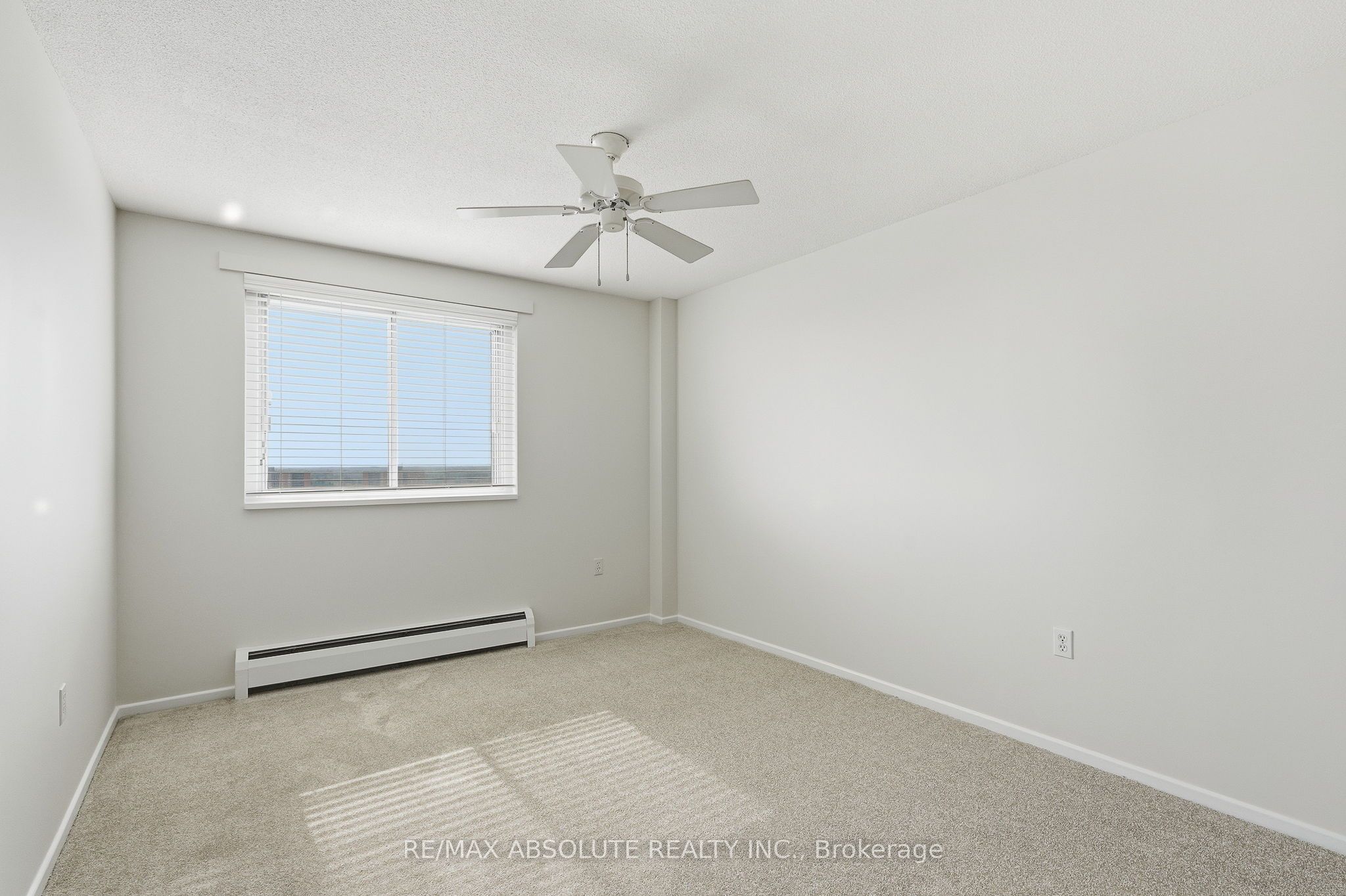 915 Elmsmere Road 1010 Property Photo 21