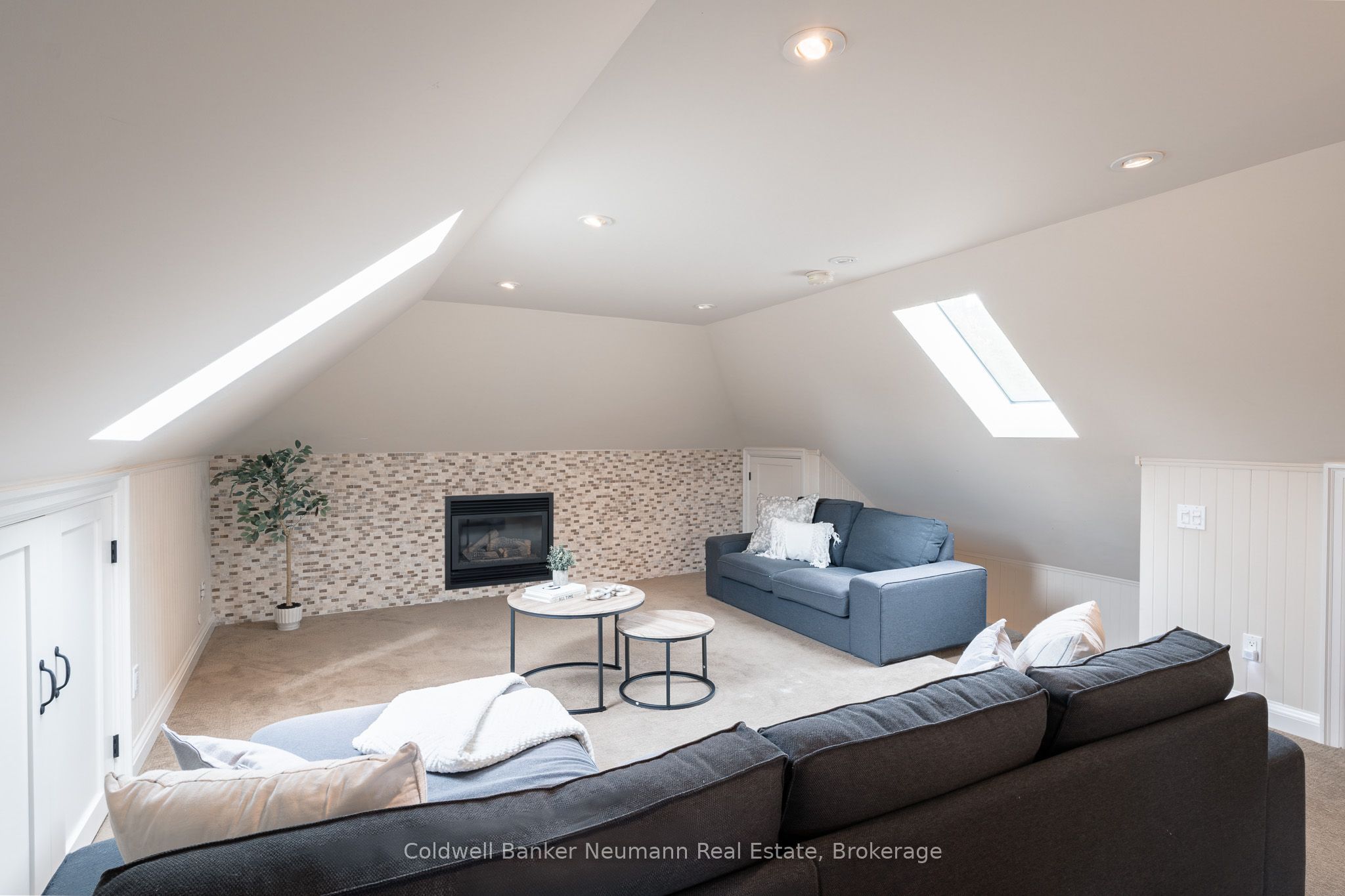 83 Durham Street Property Photo 36