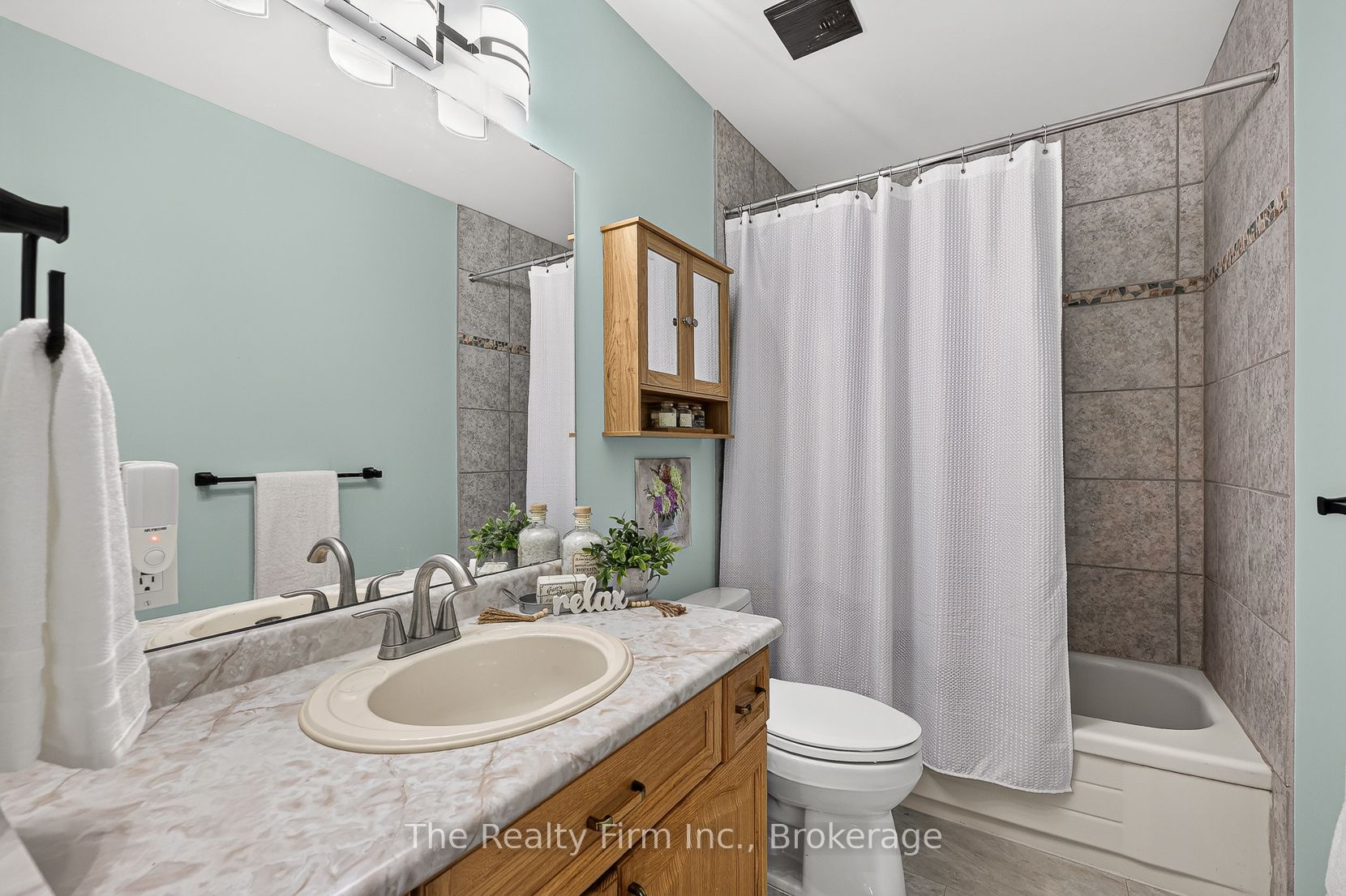 22 Mccreery Road Property Photo 25