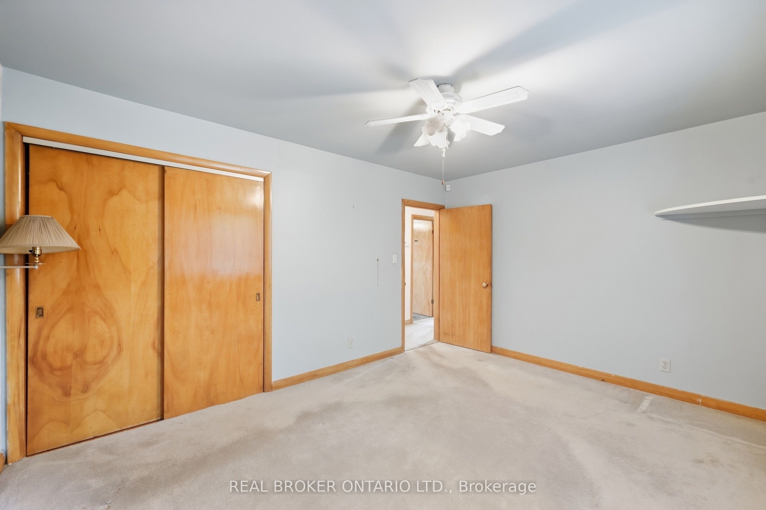 8 Hill Place Property Photo 19