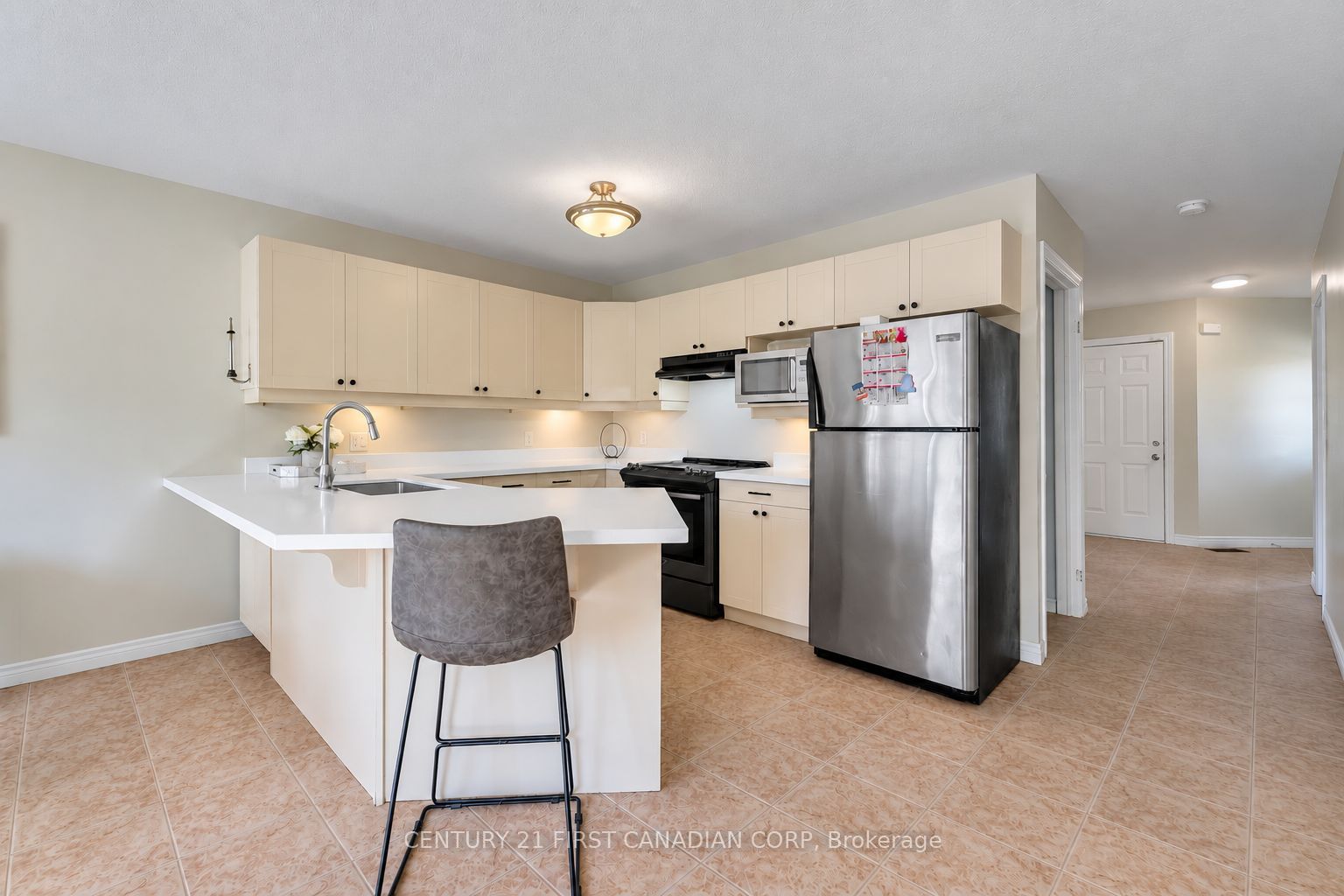 89 Mctaggart Court Property Photo 10