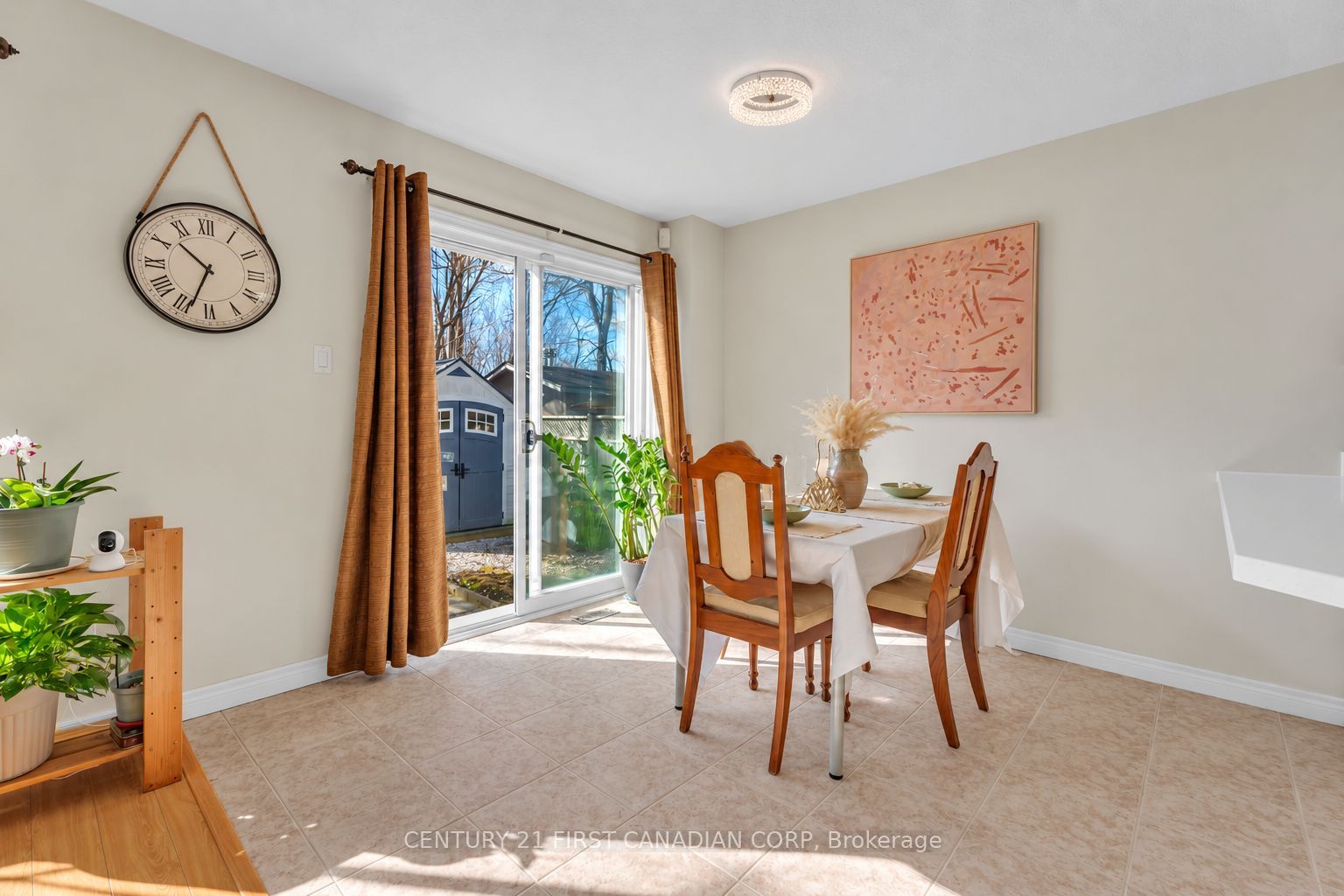 89 Mctaggart Court Property Photo 14