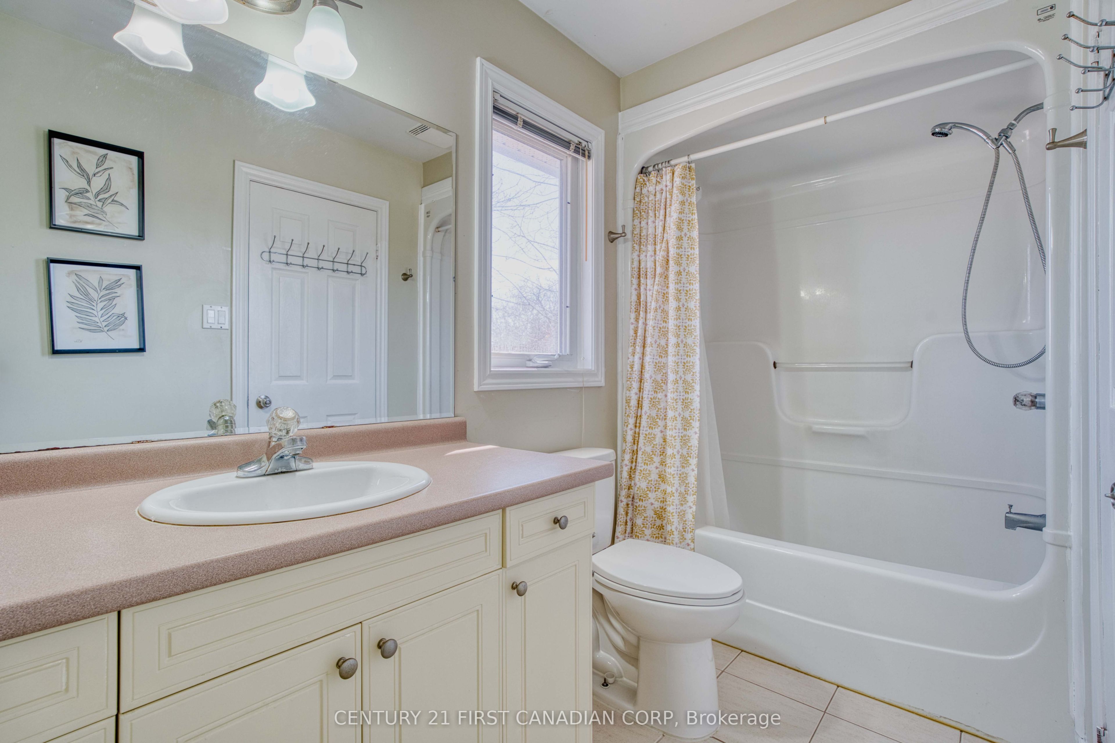 89 Mctaggart Court Property Photo 31
