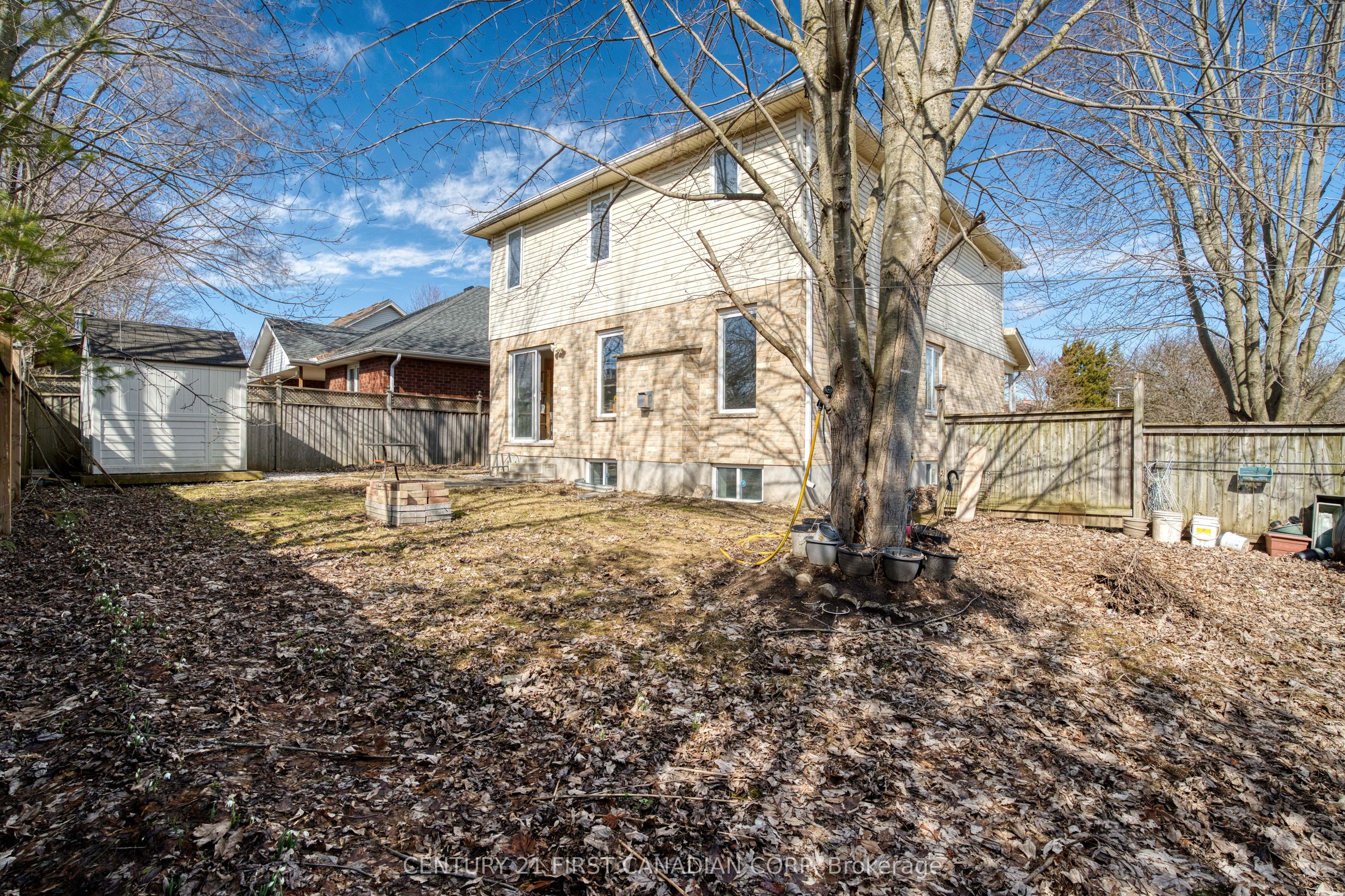 89 Mctaggart Court Property Photo 41