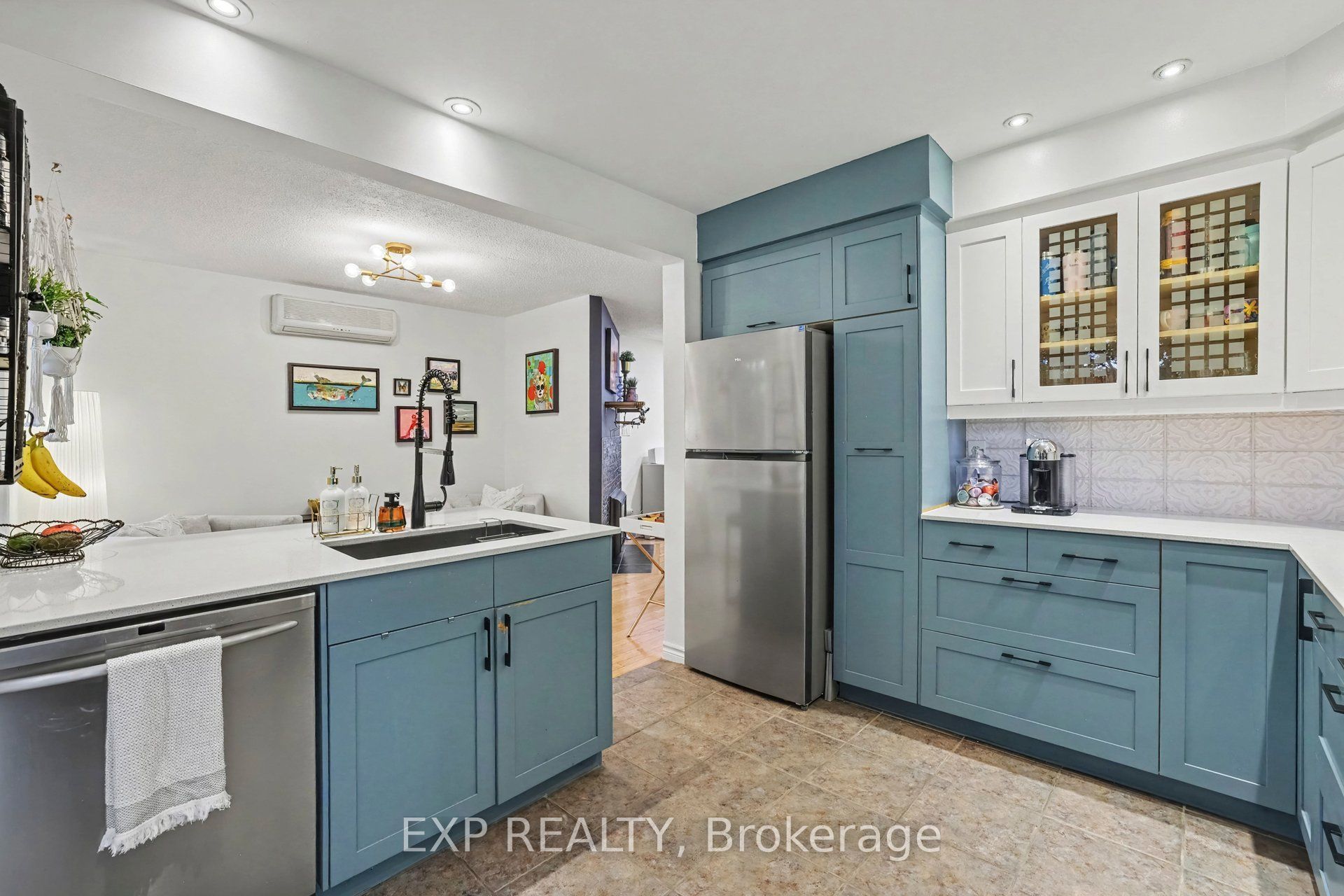 46 Westcliffe Street Property Photo 15