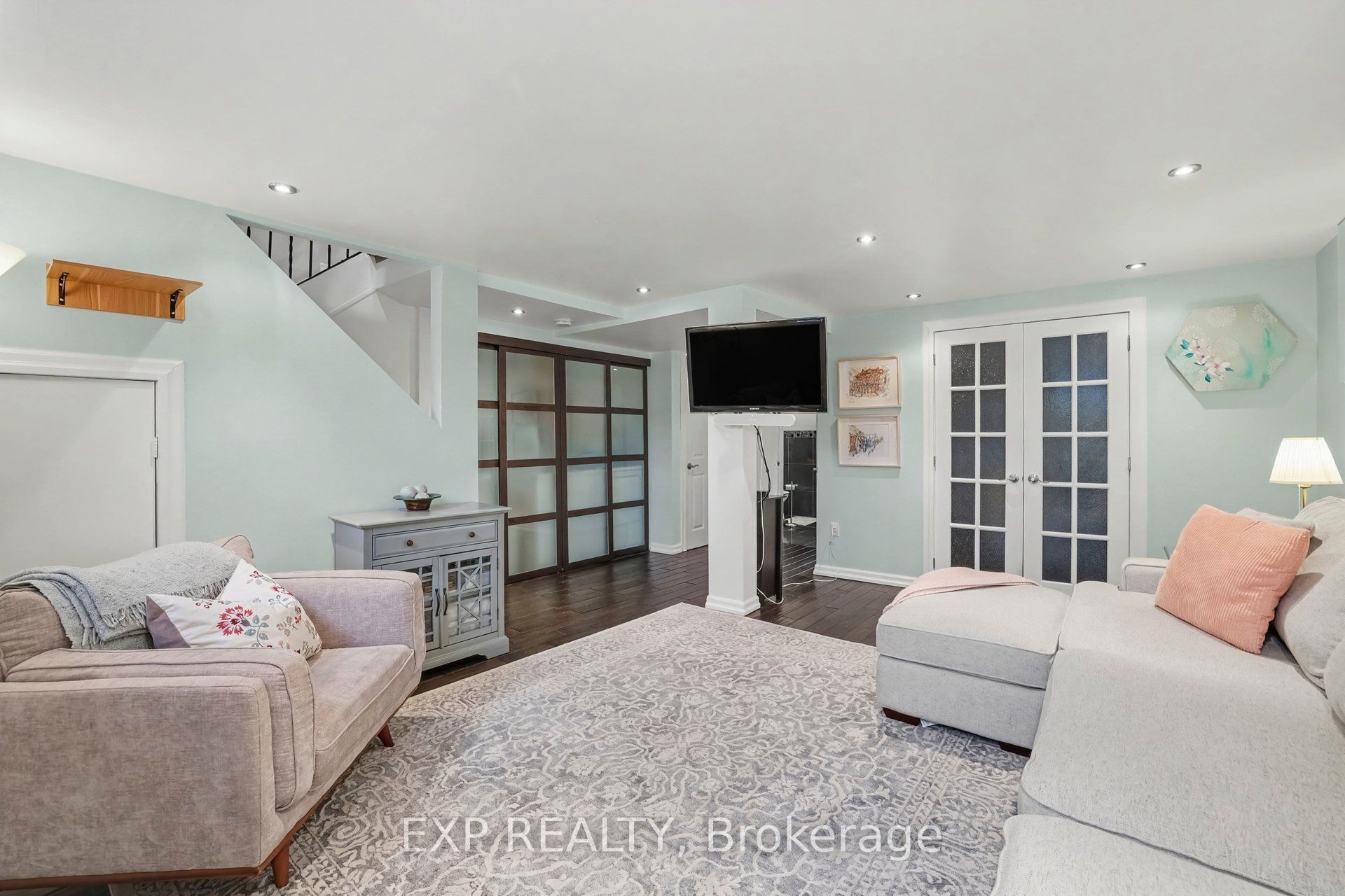 46 Westcliffe Street Property Photo 27