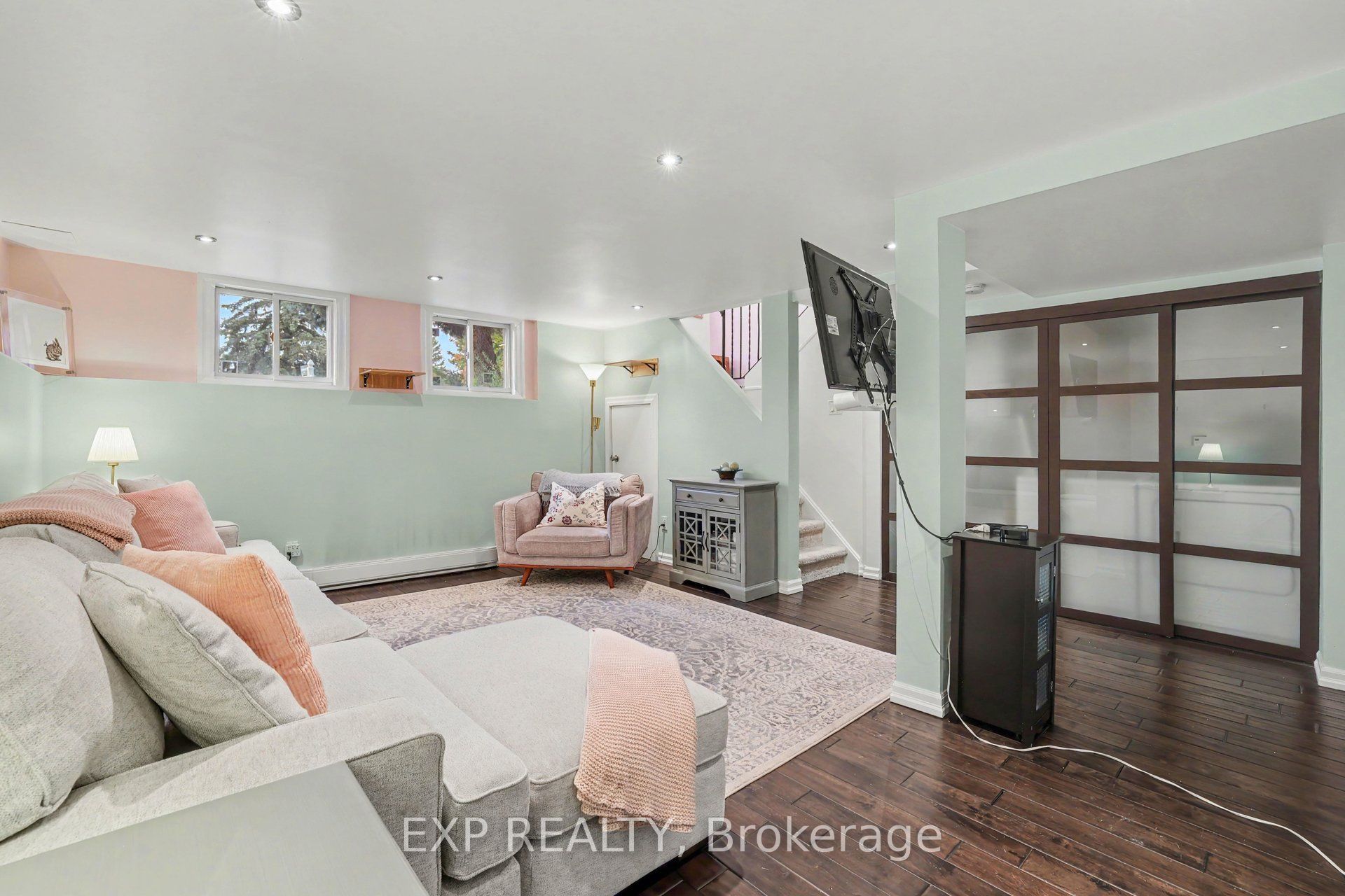 46 Westcliffe Street Property Photo 28