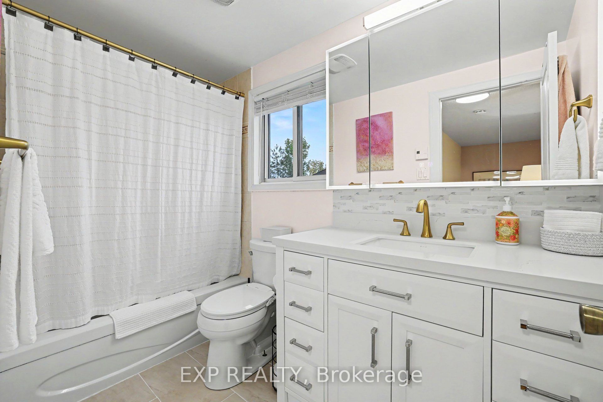 46 Westcliffe Street Property Photo 29