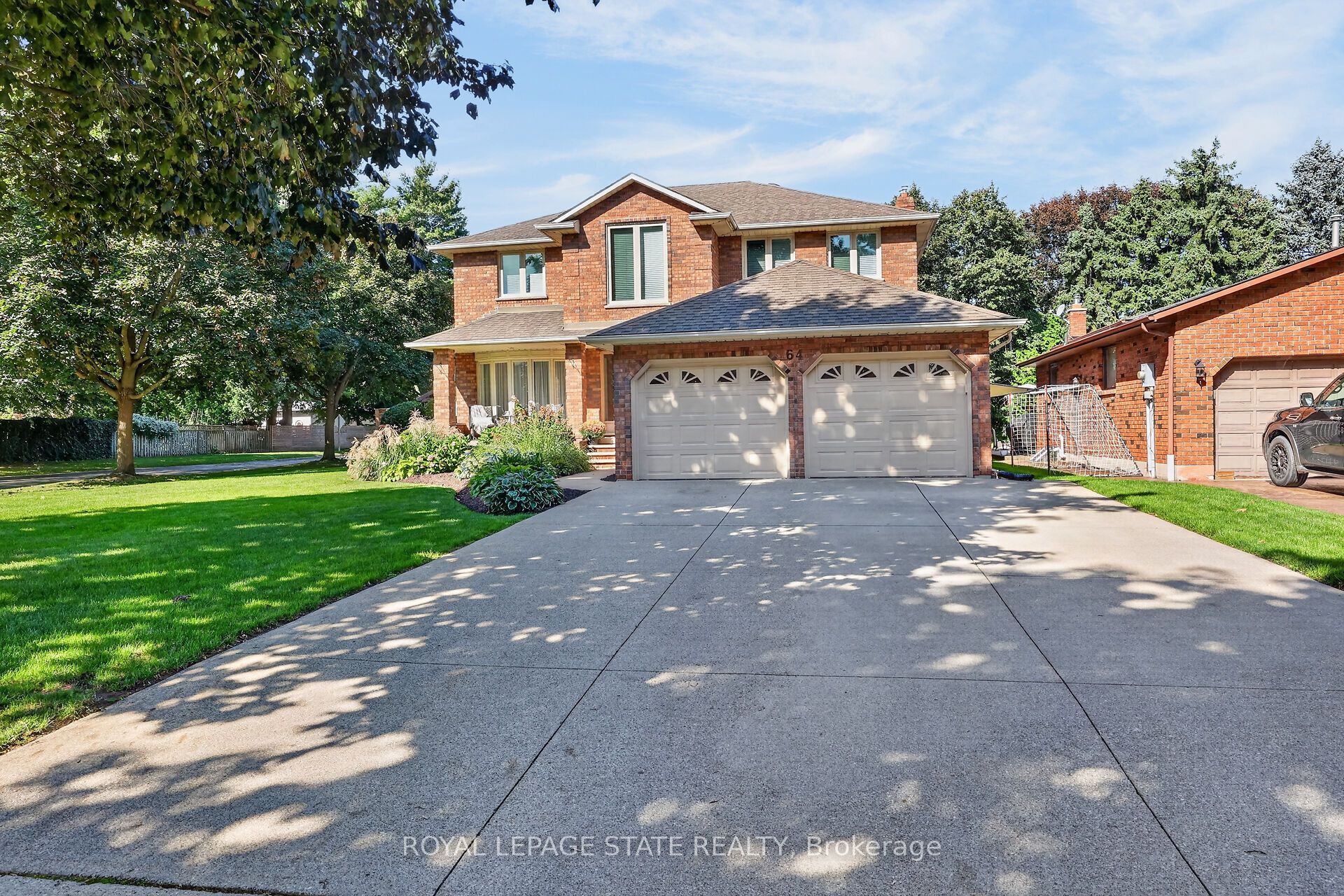 64 Driftwood Court Property Photo 2