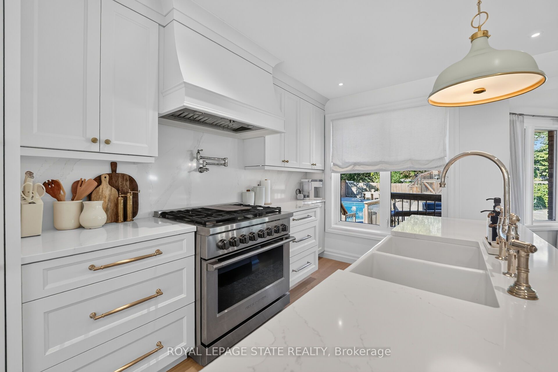 64 Driftwood Court Property Photo 8
