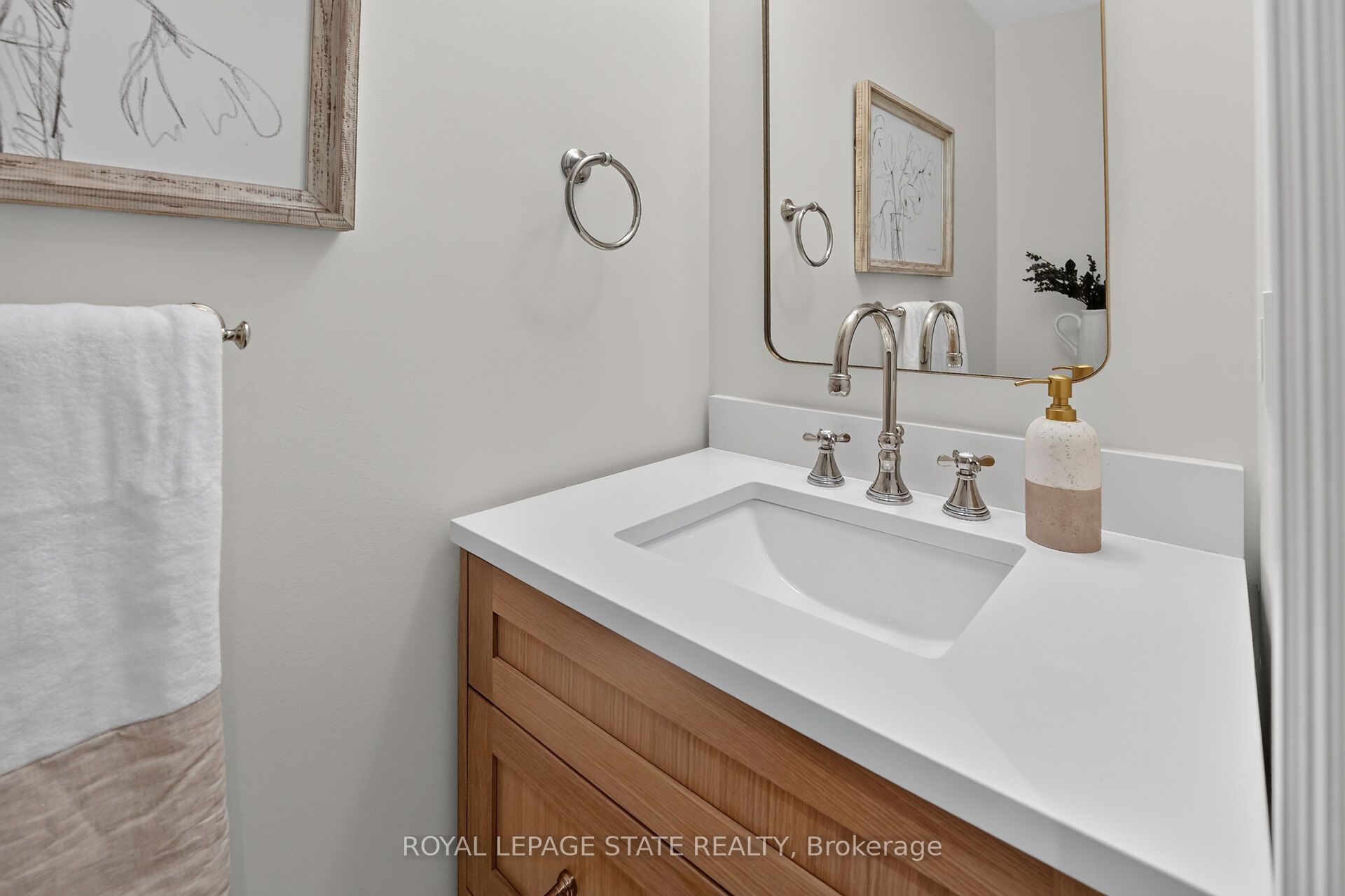 64 Driftwood Court Property Photo 15